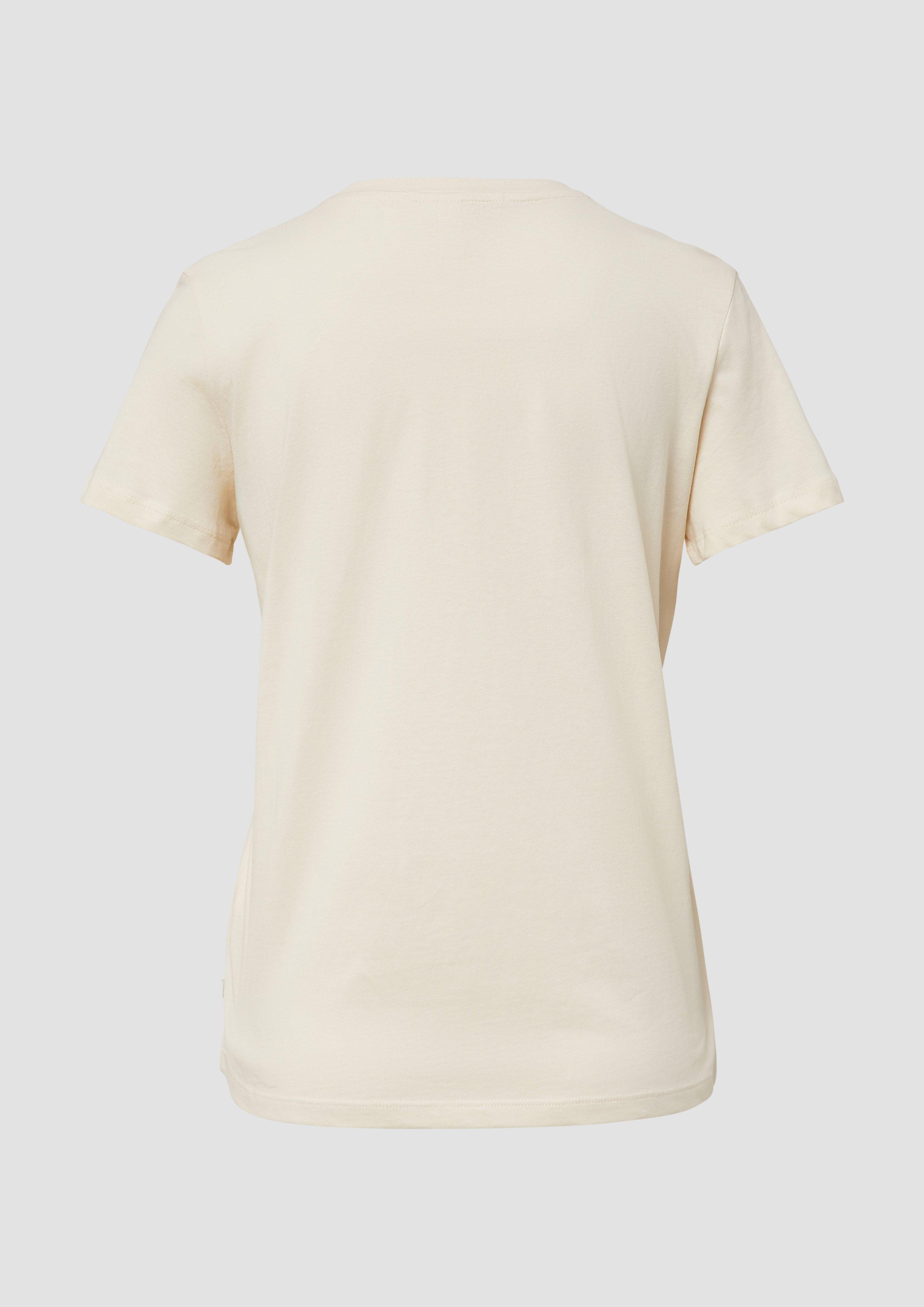 T-Shirt in 08D1, 47D0, 20D0, 99D0 & 72D1