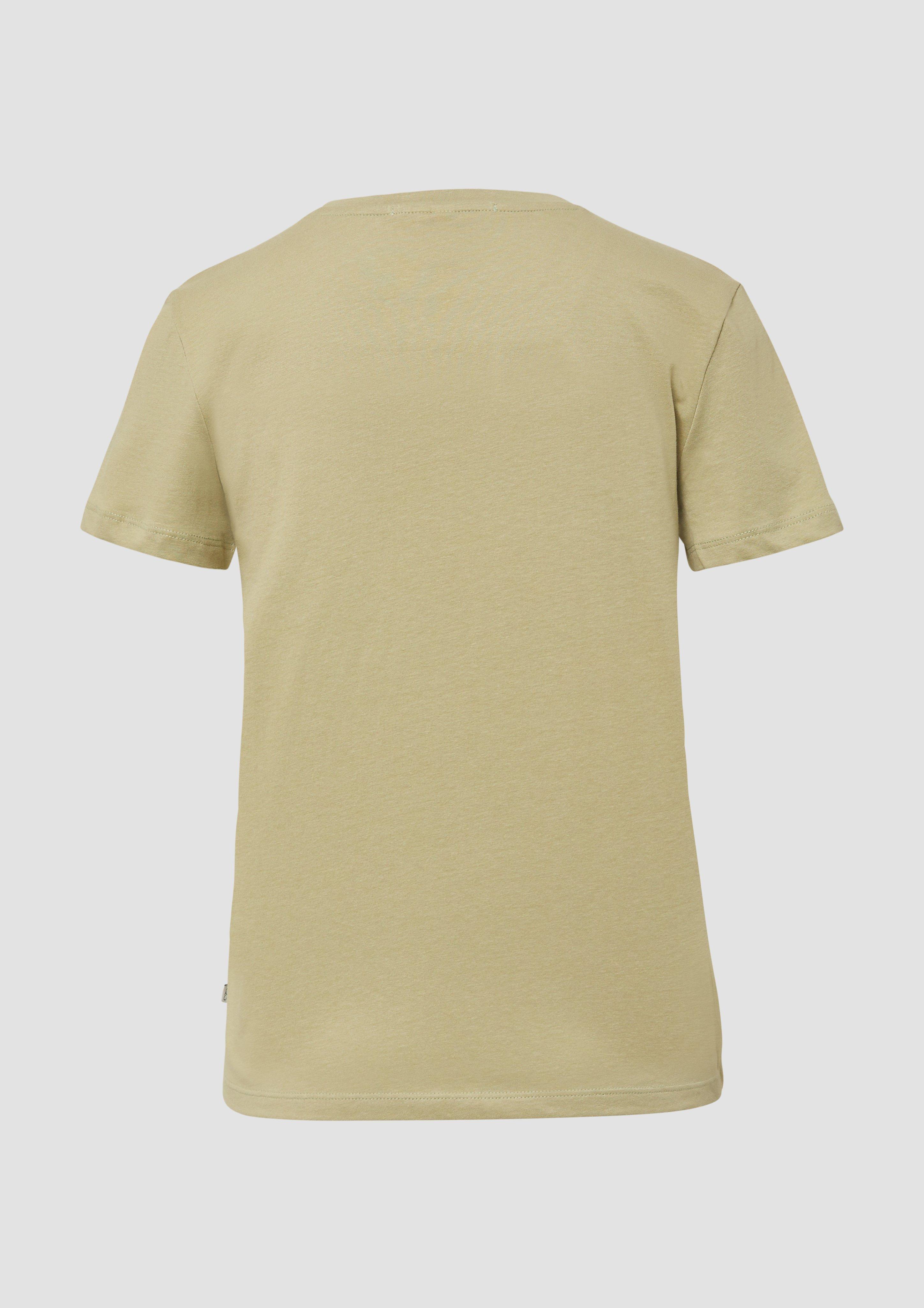 T-Shirt in 72D1, 47D0, 20D0, 99D0 & 08D1