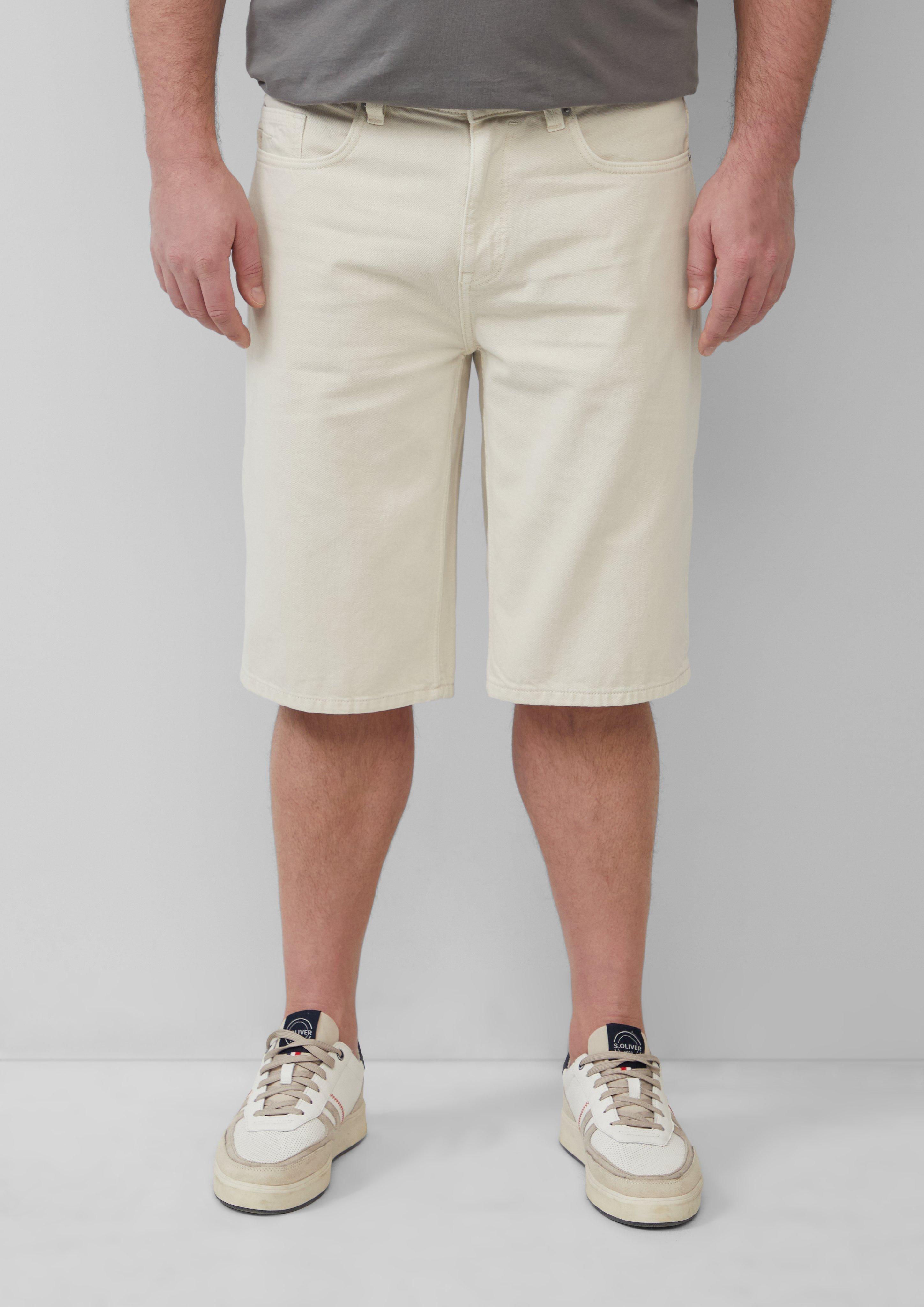 Jeans in 0330 & 5852