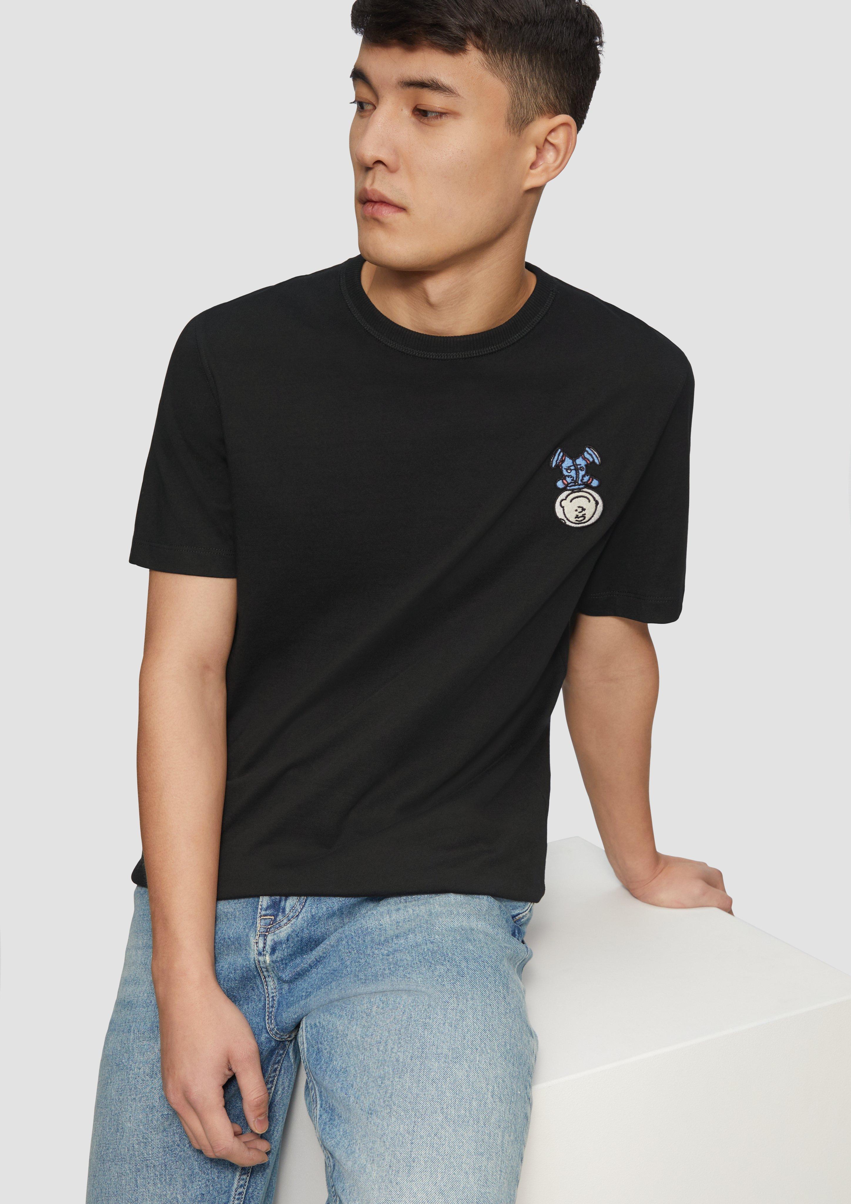 T-Shirt in 99D4, 99D2 & 01D3