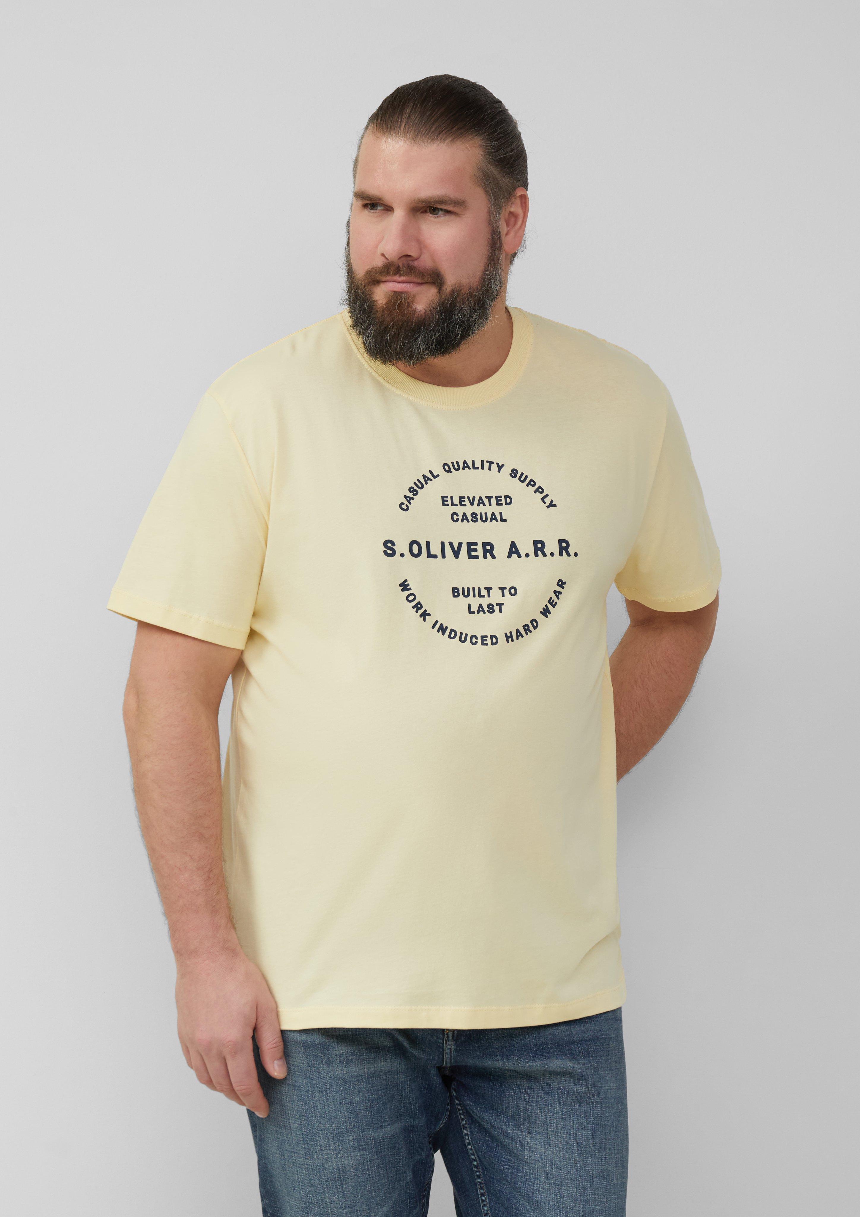 T-shirt in 12D1, 58D2 & 01D1