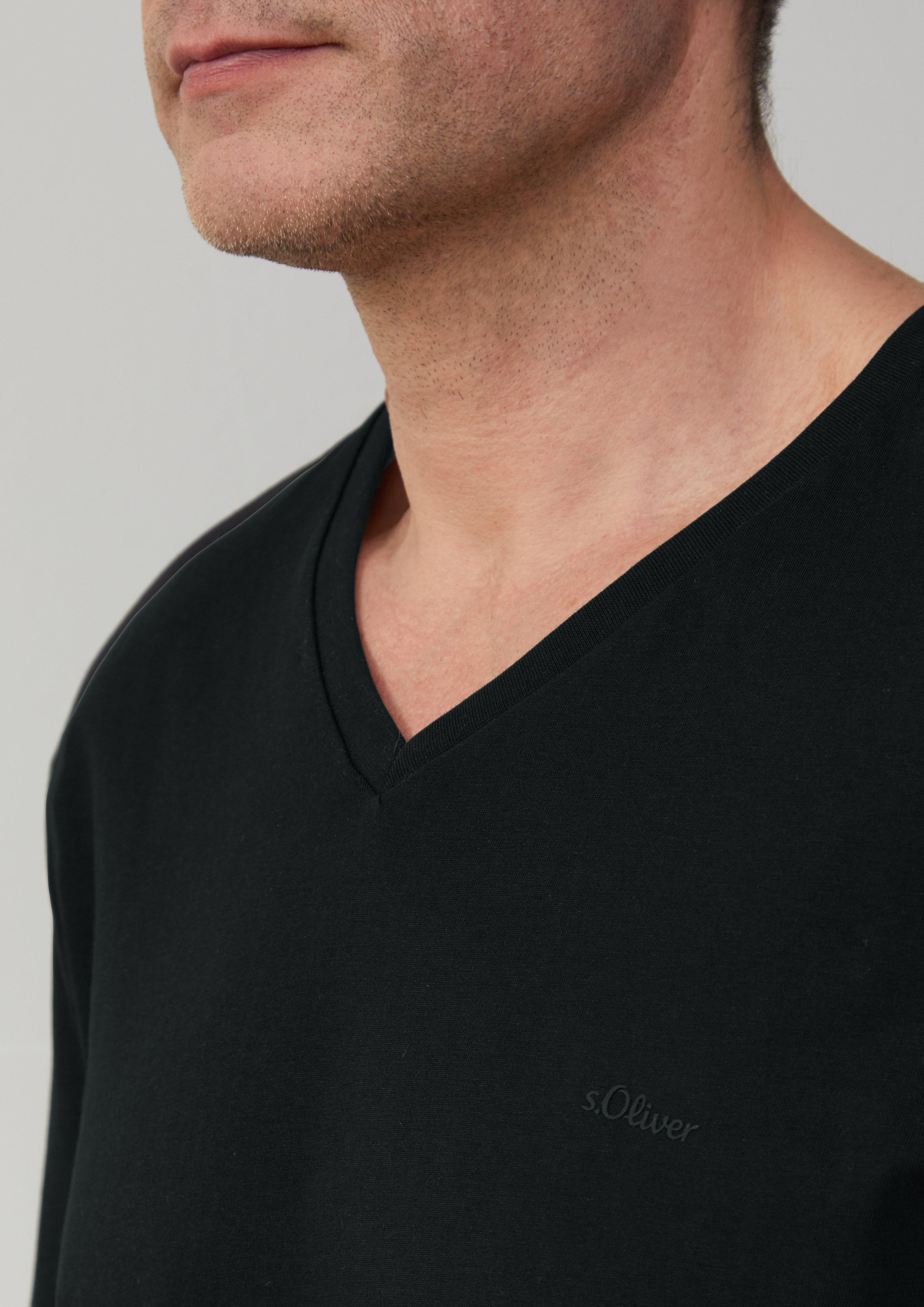 T-Shirt in 9999 & 0100