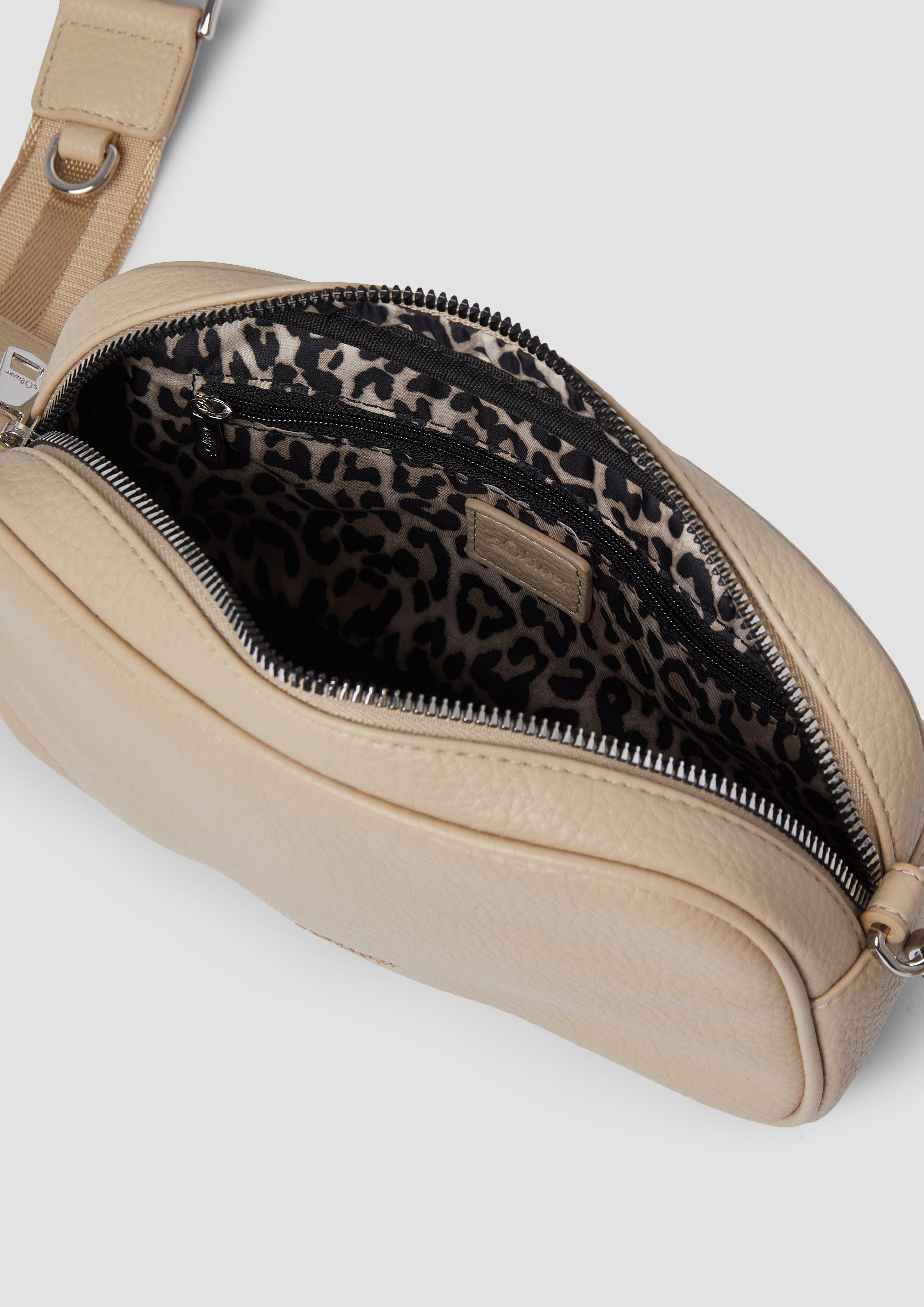 Sac in 8156, 3905 & 9999