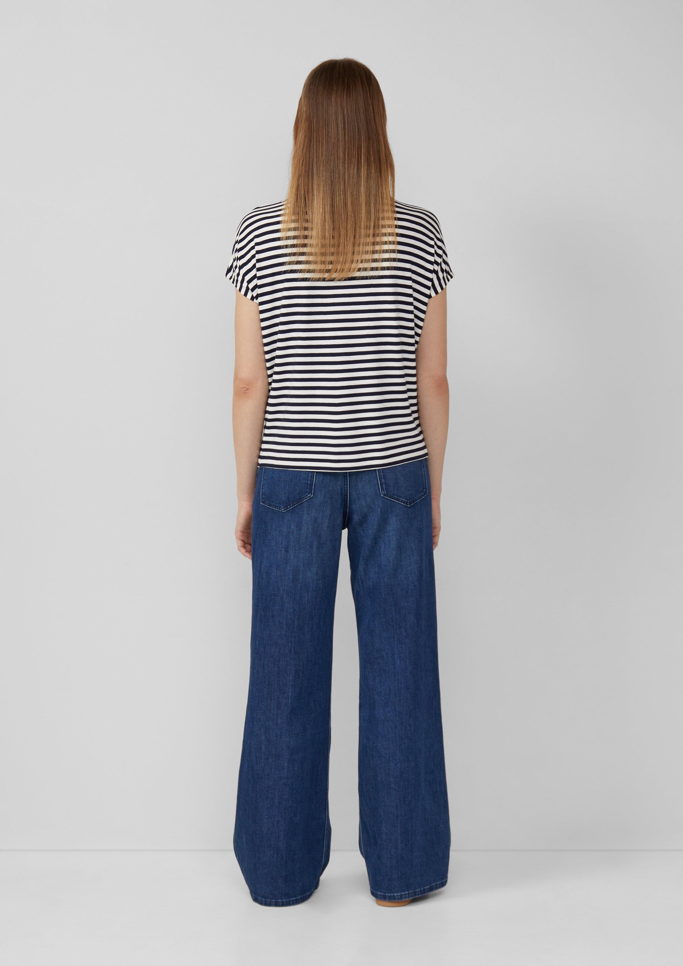 T-shirt in 59G4, 69G4 & 51A1