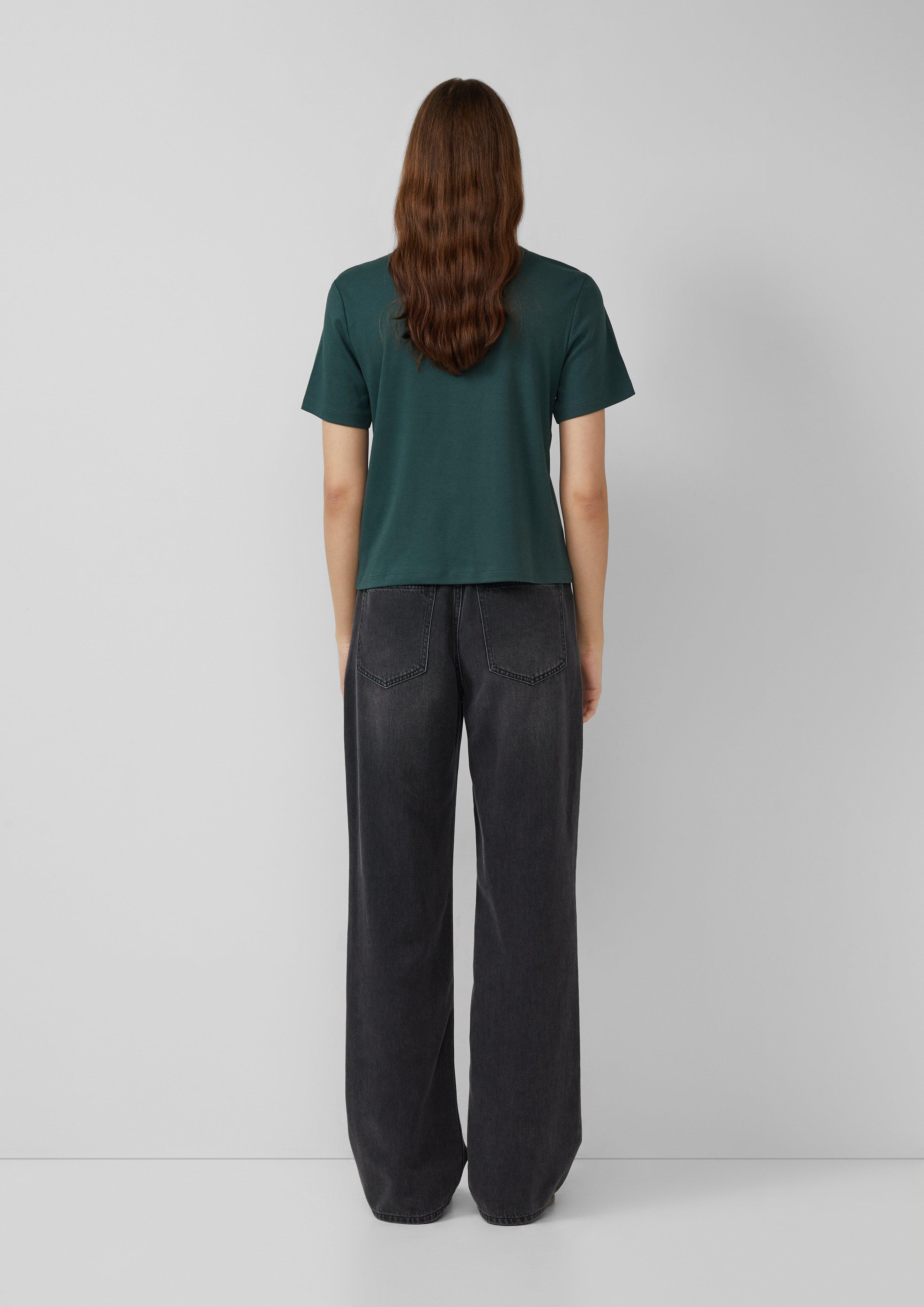 T-Shirt in 69D0, 55D2, 59D0, 51D2, 02D2 & 06D0