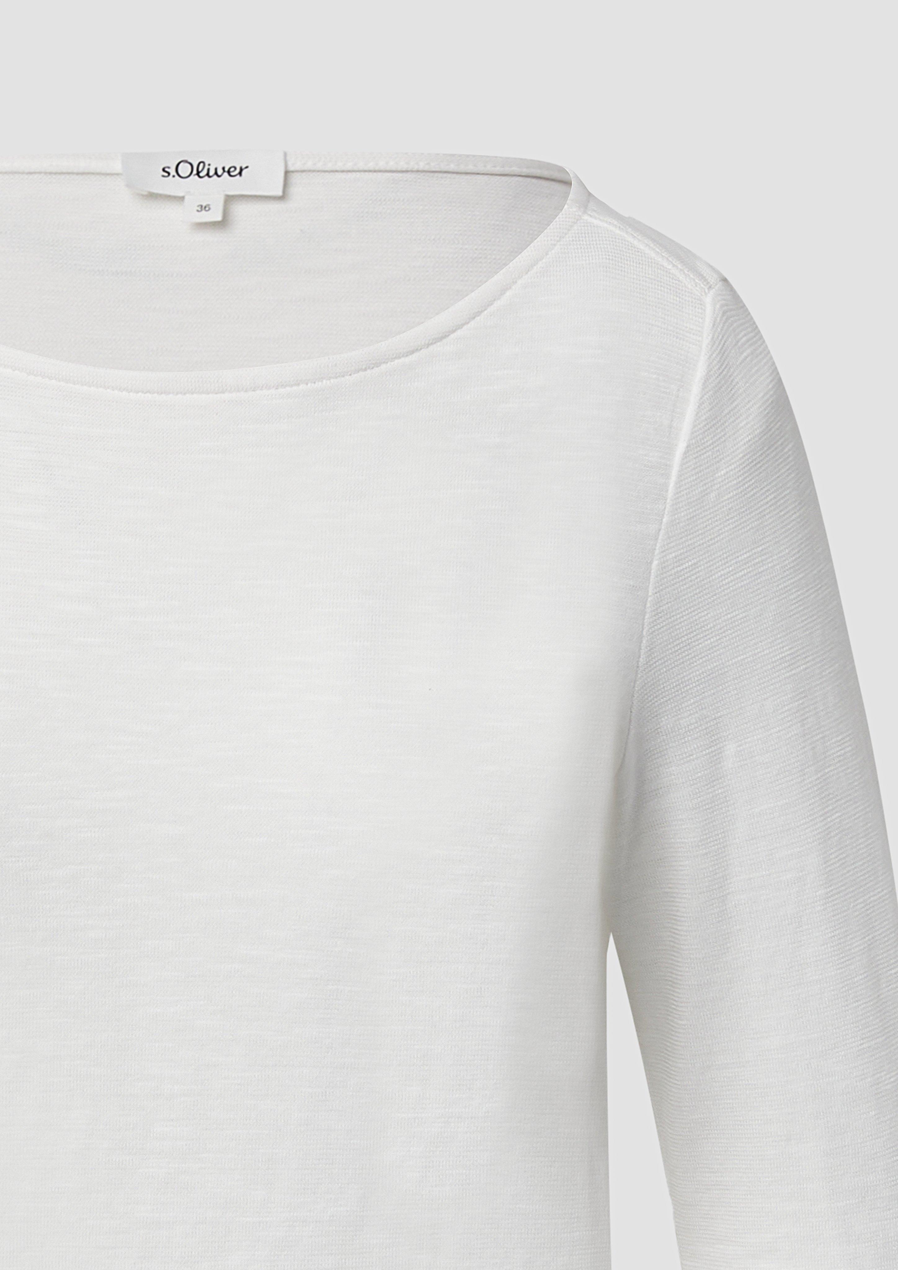 T-shirt in 0210, 5527, 6933, 3902, 5141, 5959 & 9999