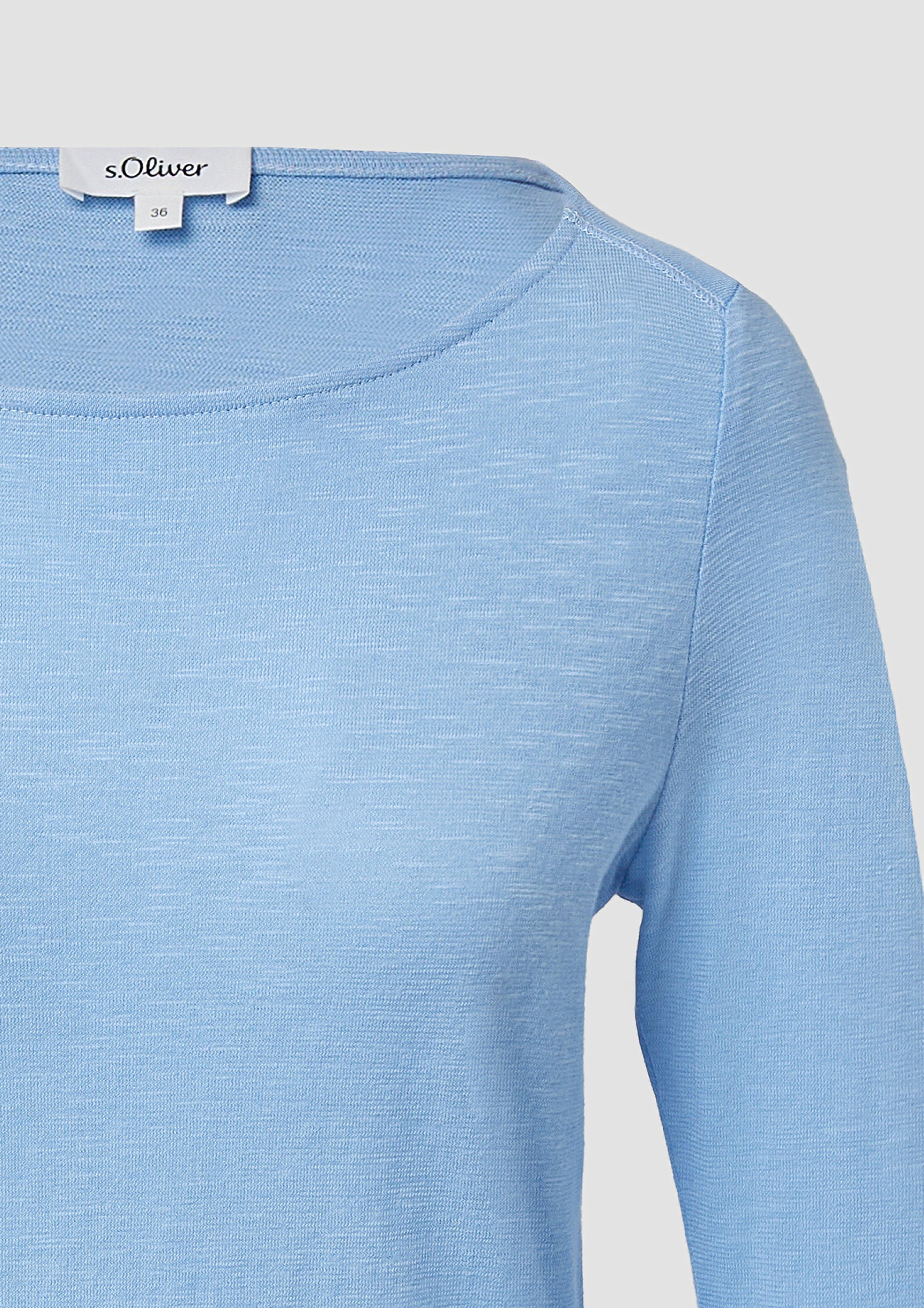 T-shirt in 5141, 5527, 6933, 3902, 5959, 0210 & 9999