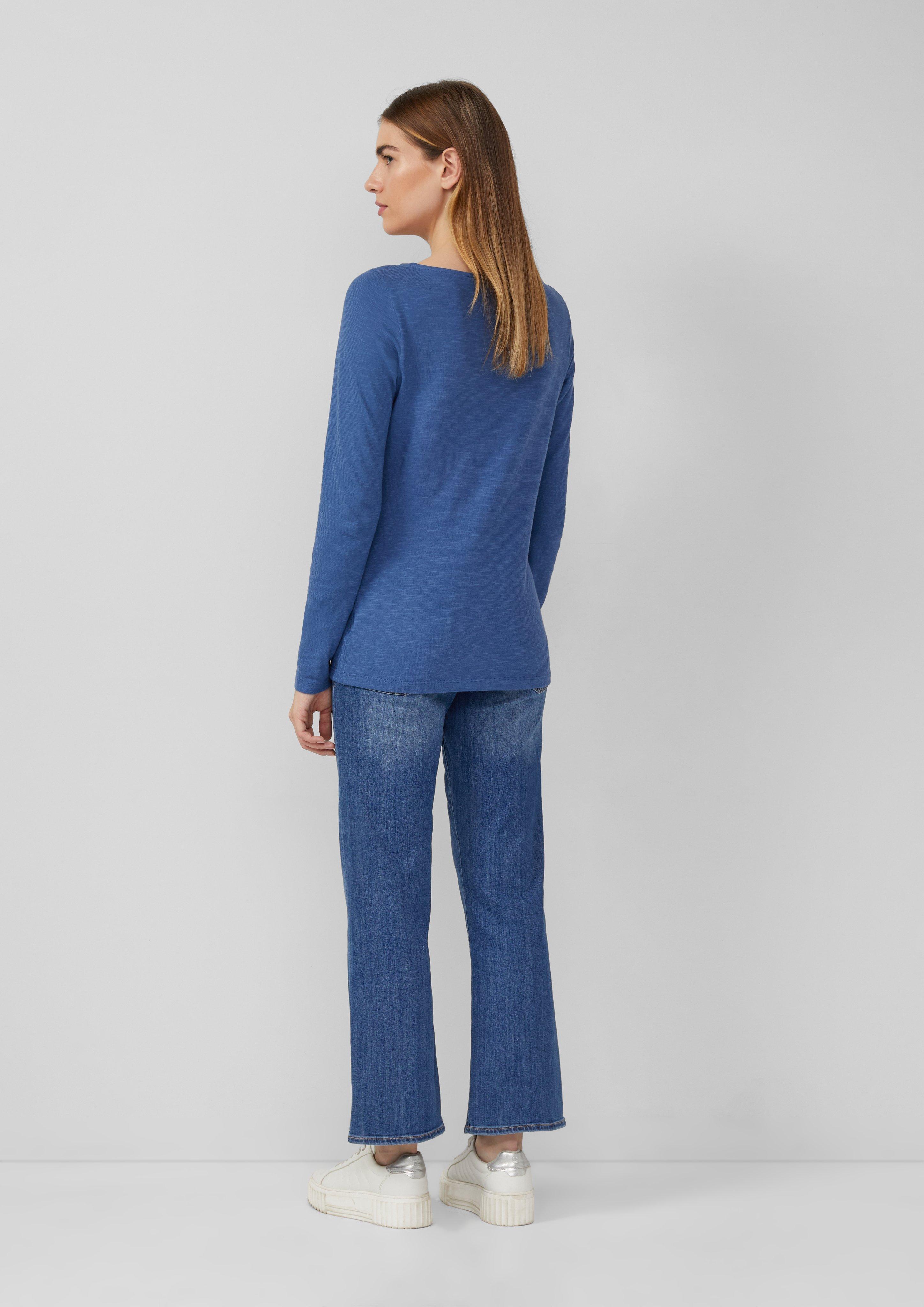 T-shirt in 5527, 6933, 3902, 5141, 5959, 0210 & 9999