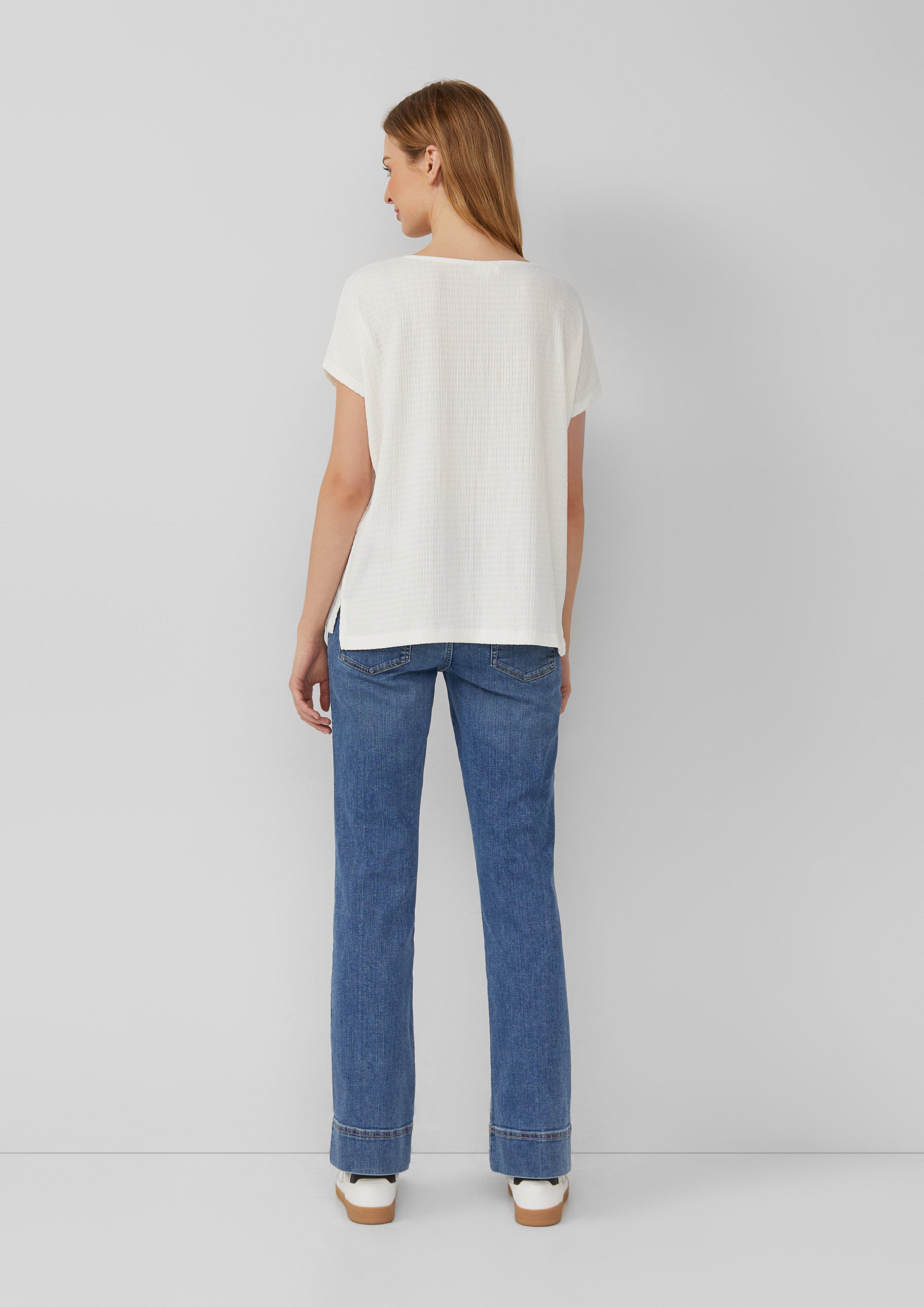 T-shirt in 0210, 6933, 9999, 3902, 5141, 5527 & 5959