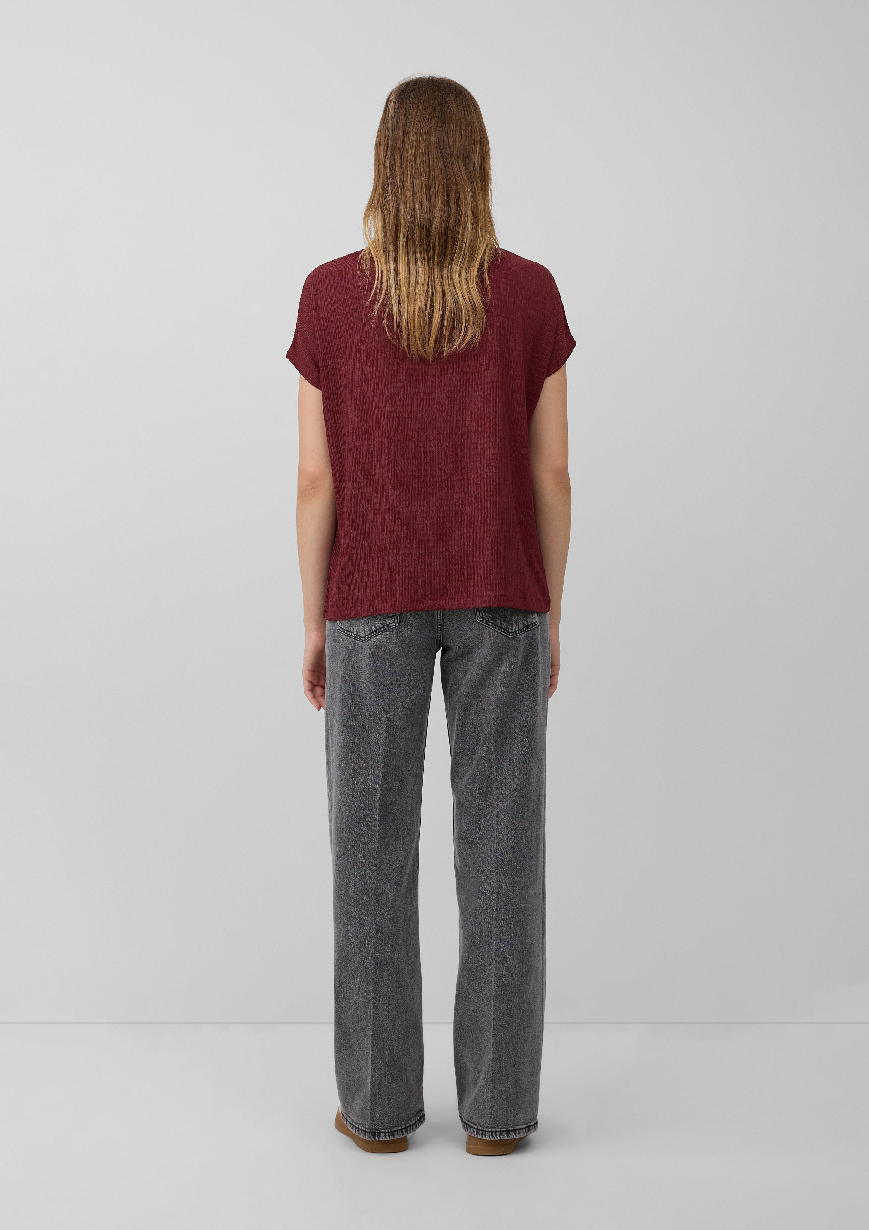 T-shirt in 3902, 6933, 9999, 0210, 5141, 5527 & 5959