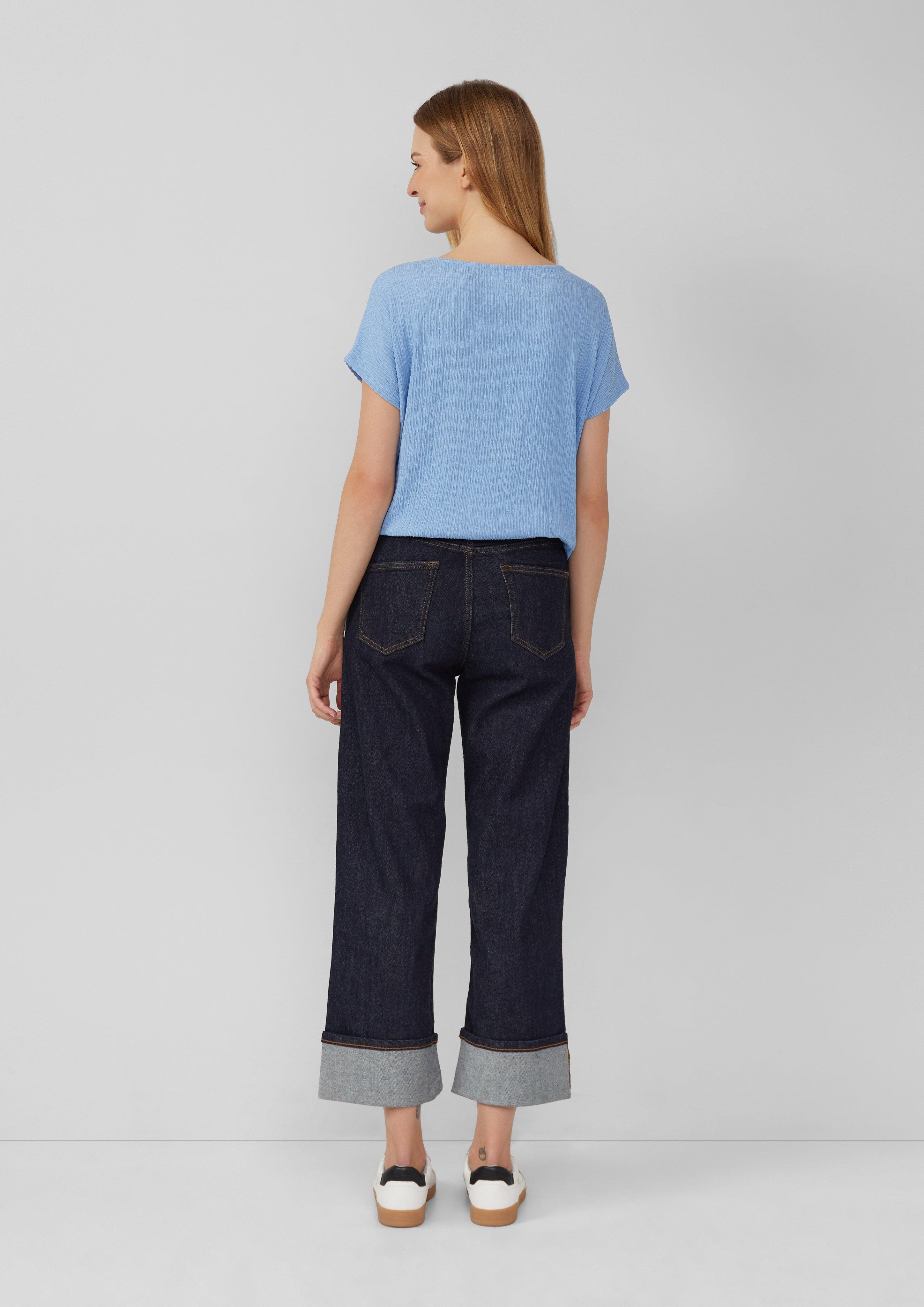 T-shirt in 5141, 6933, 9999, 0210, 3902, 5527 & 5959