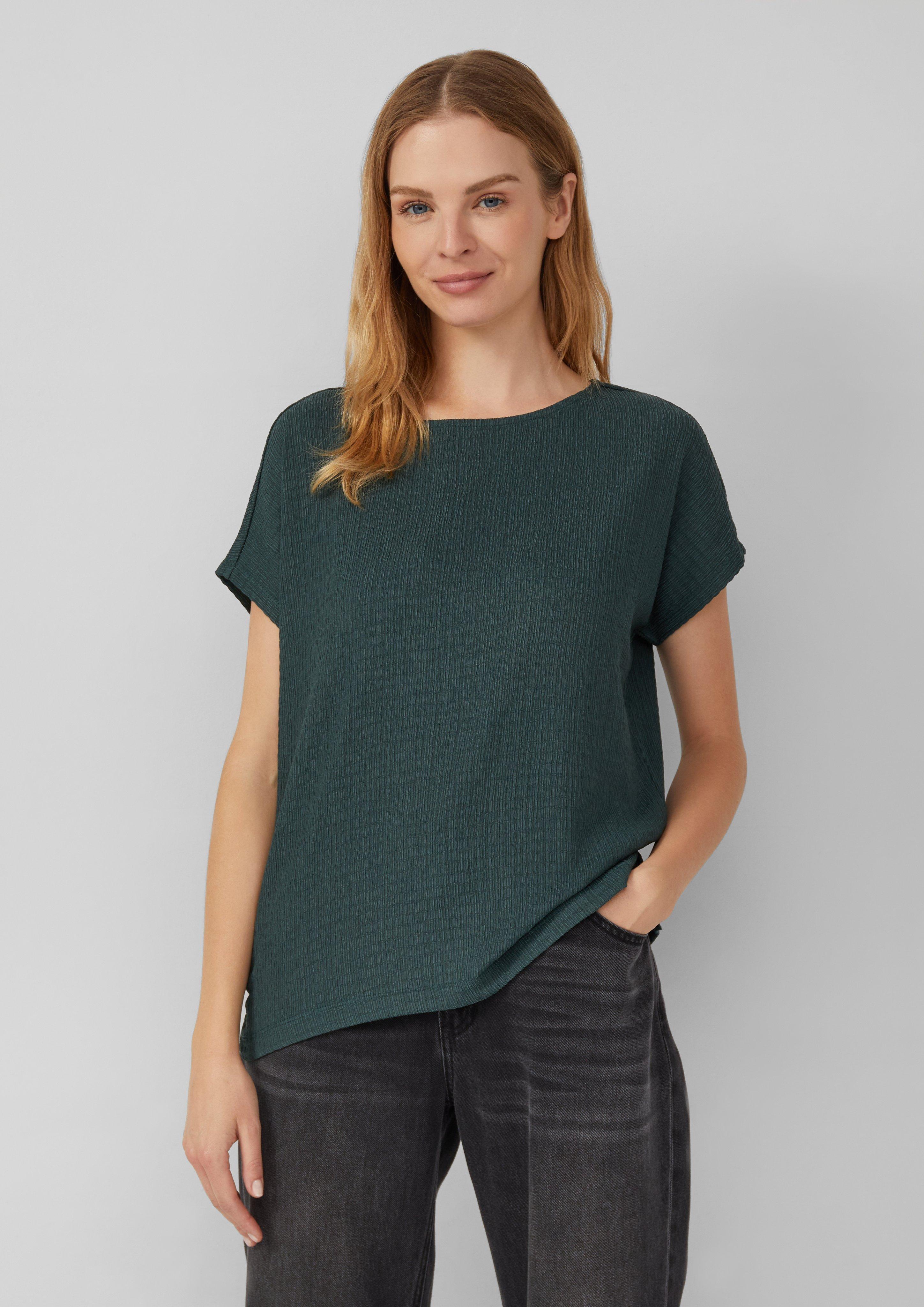 T-shirt in 6933, 9999, 0210, 3902, 5141, 5527 & 5959