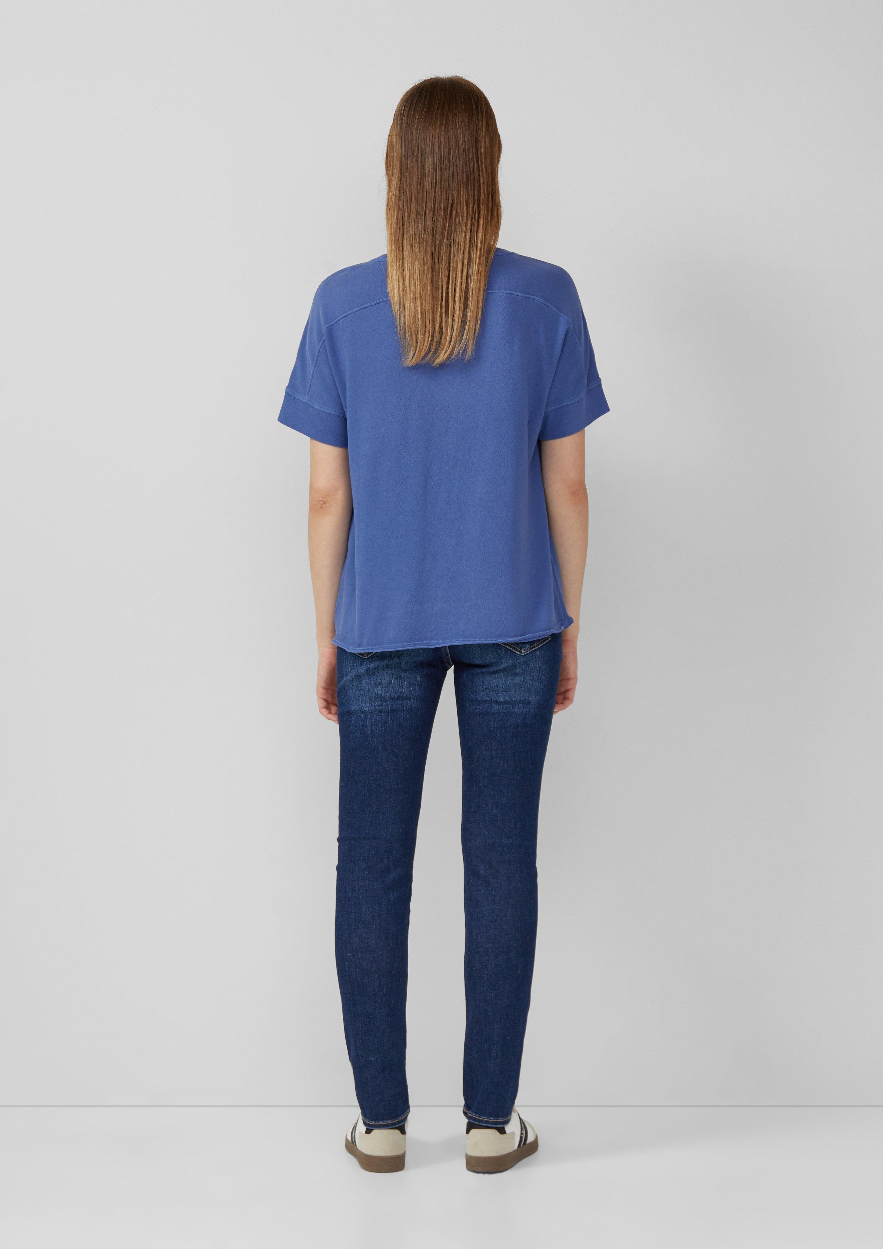 T-shirt in 5527, 5141, 0210 & 6933