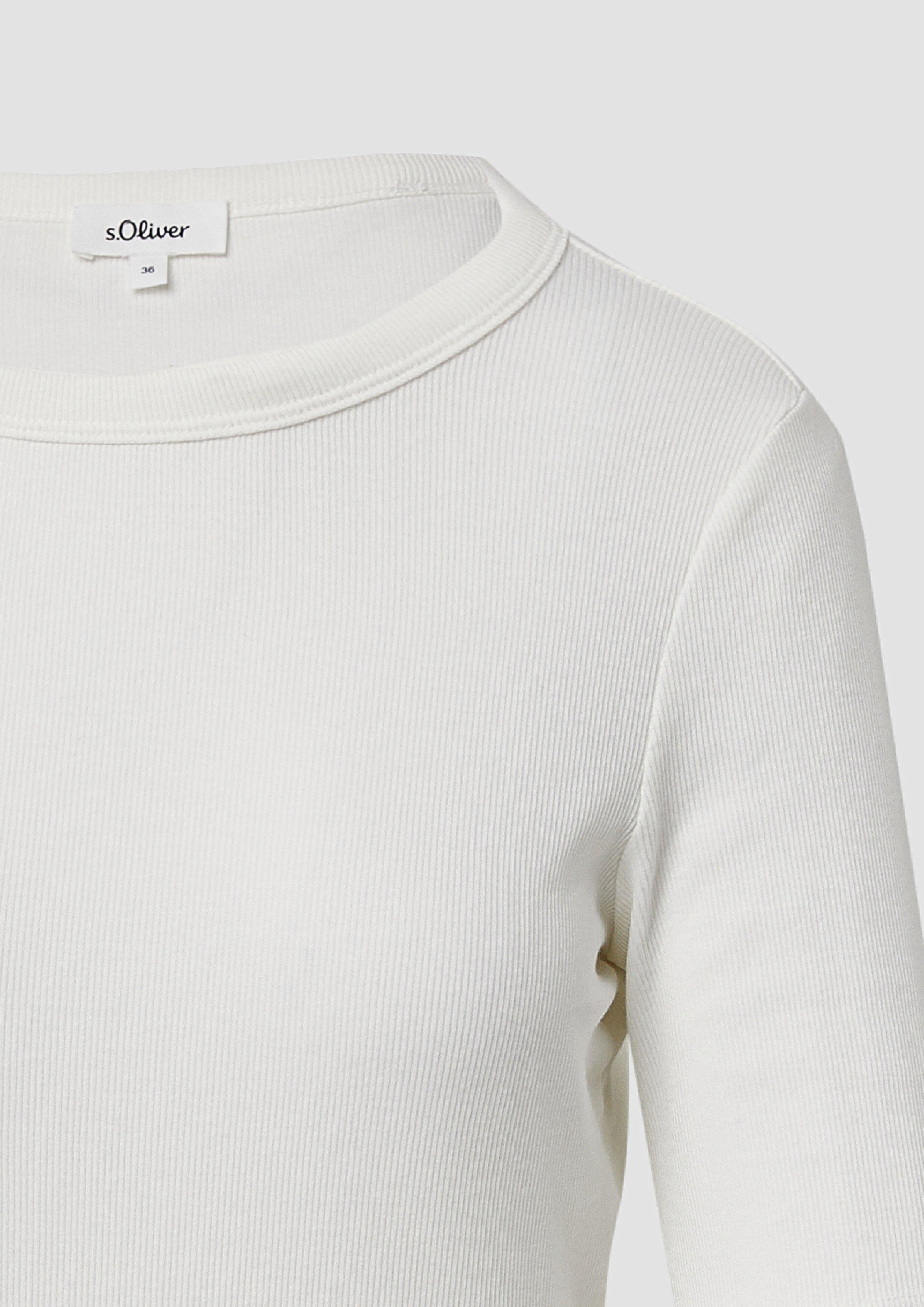 T-shirt in 0210, 6933, 9999, 5959, 3902, 5141 & 81W9