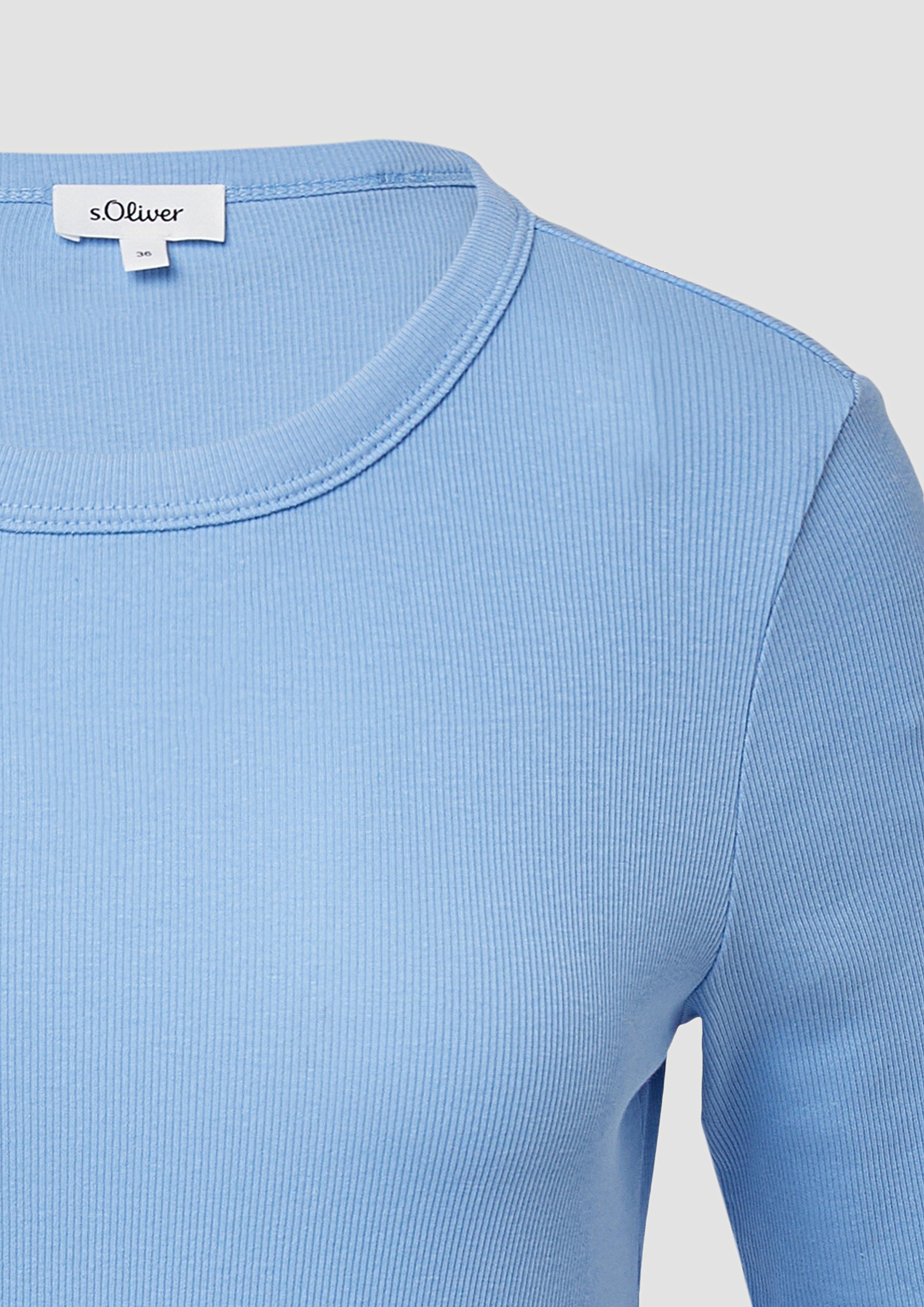 T-shirt in 5141, 6933, 0210, 9999, 5959, 3902 & 81W9