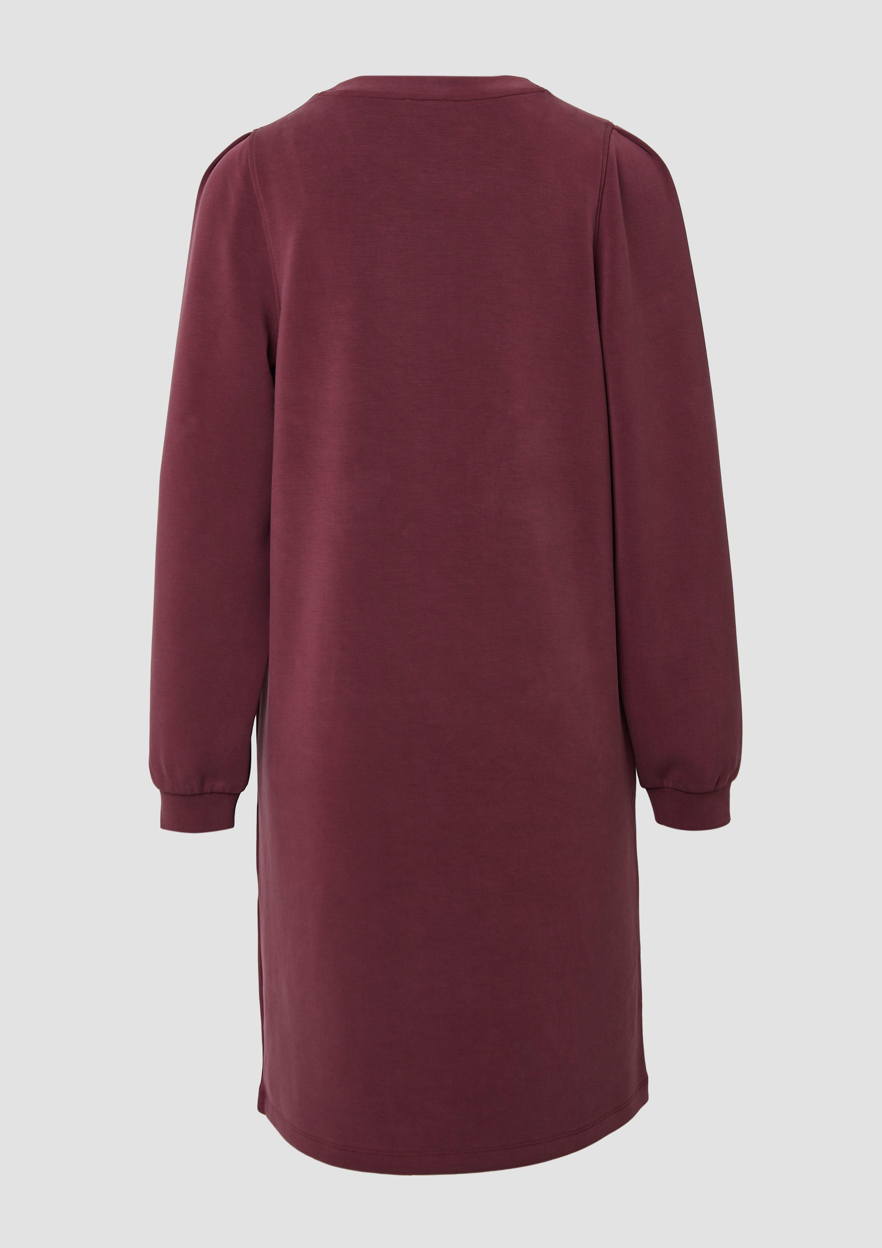 Robe in 3902, 5959 & 6933