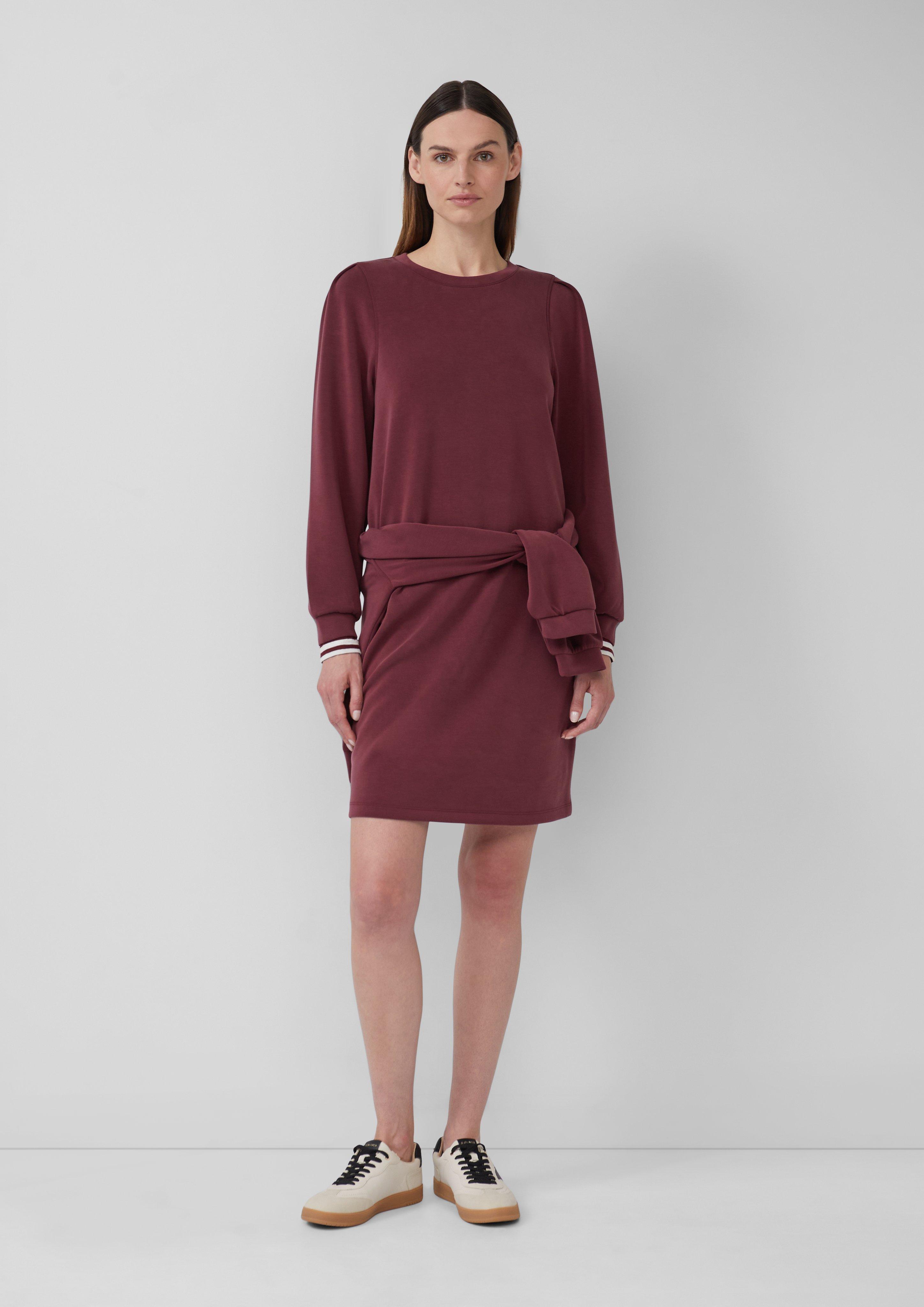 Robe in 3902, 5959 & 6933