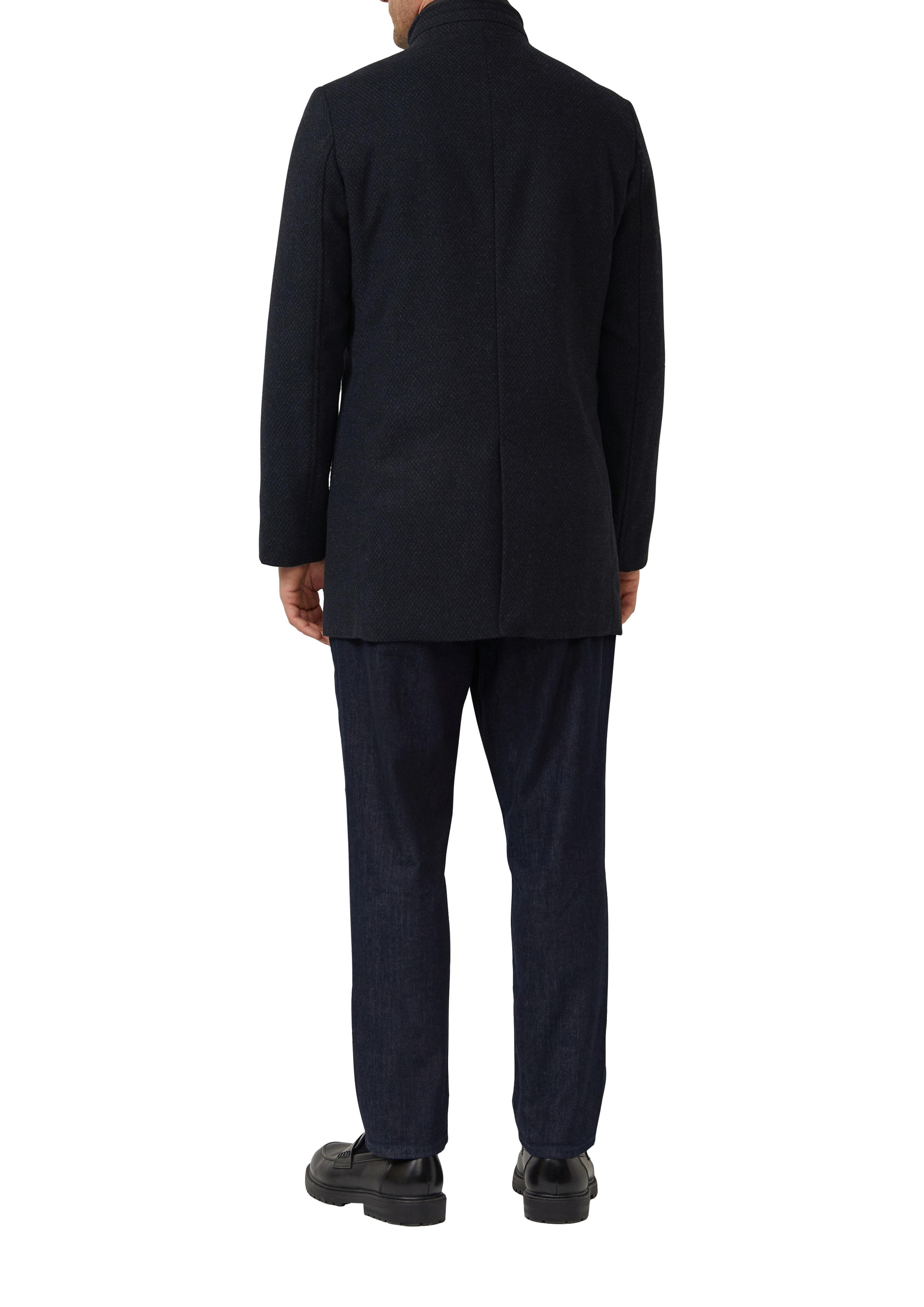 Thumbnail - Outdoor-Mantel