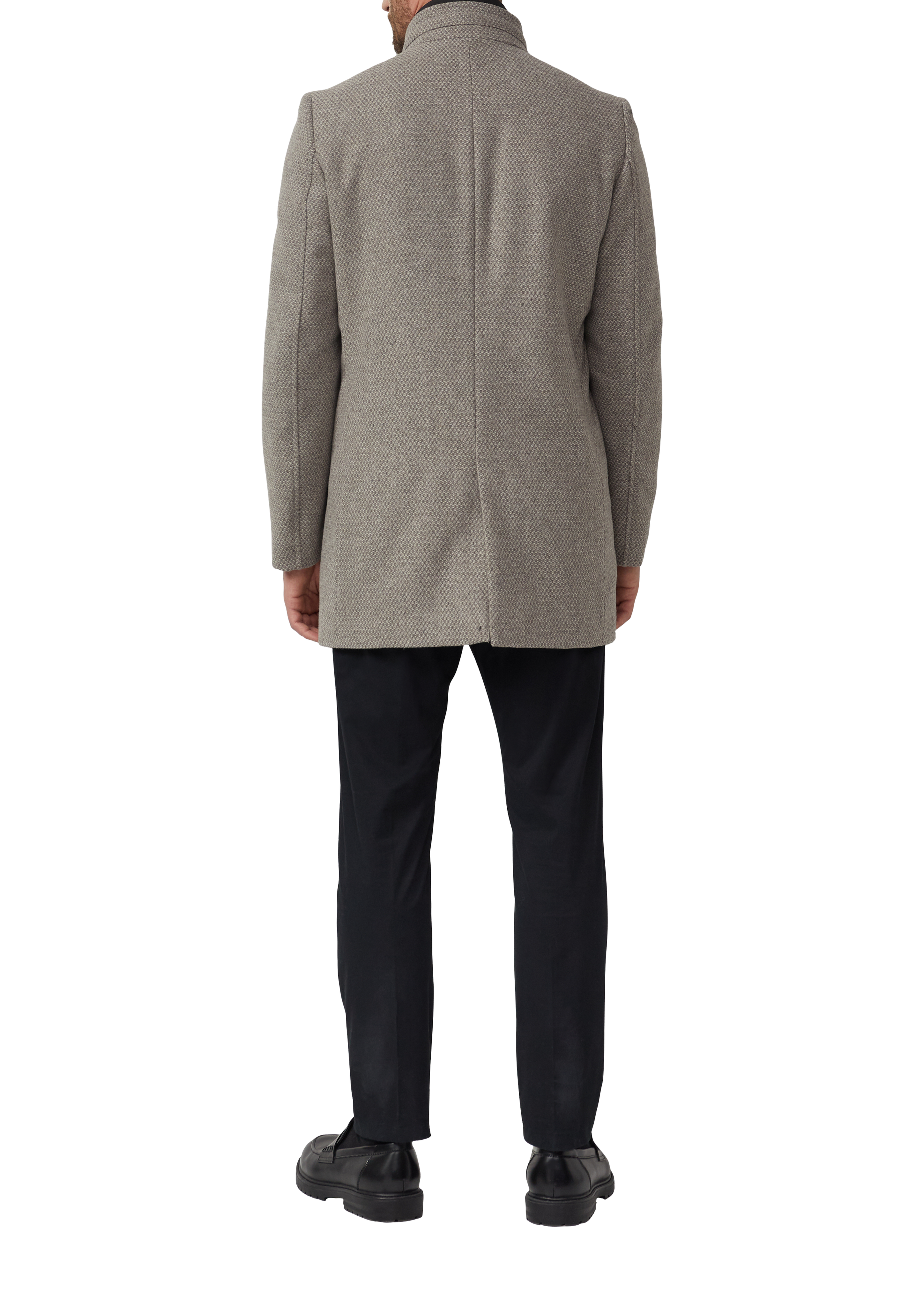 Thumbnail - Outdoor-Mantel