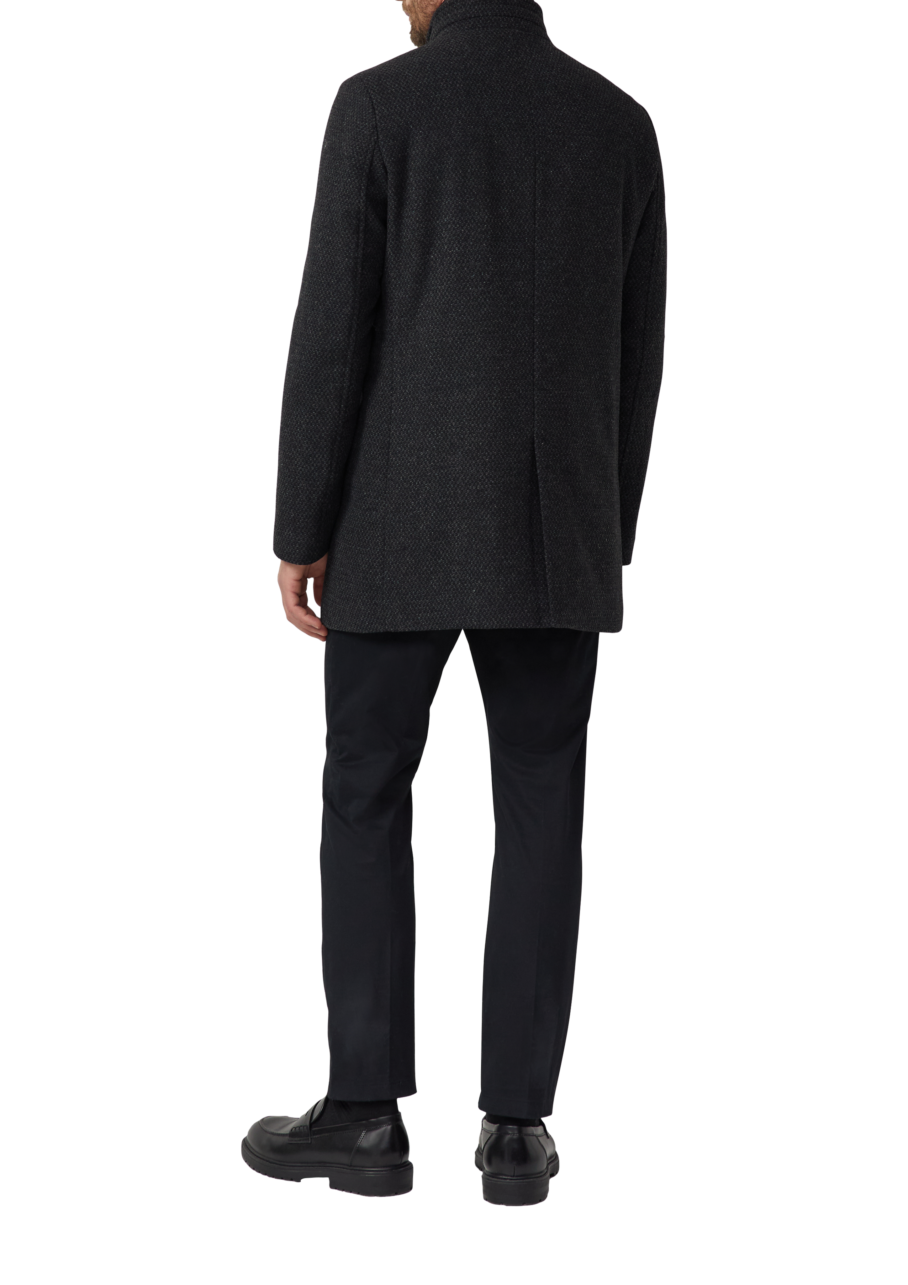 Thumbnail - Outdoor-Mantel