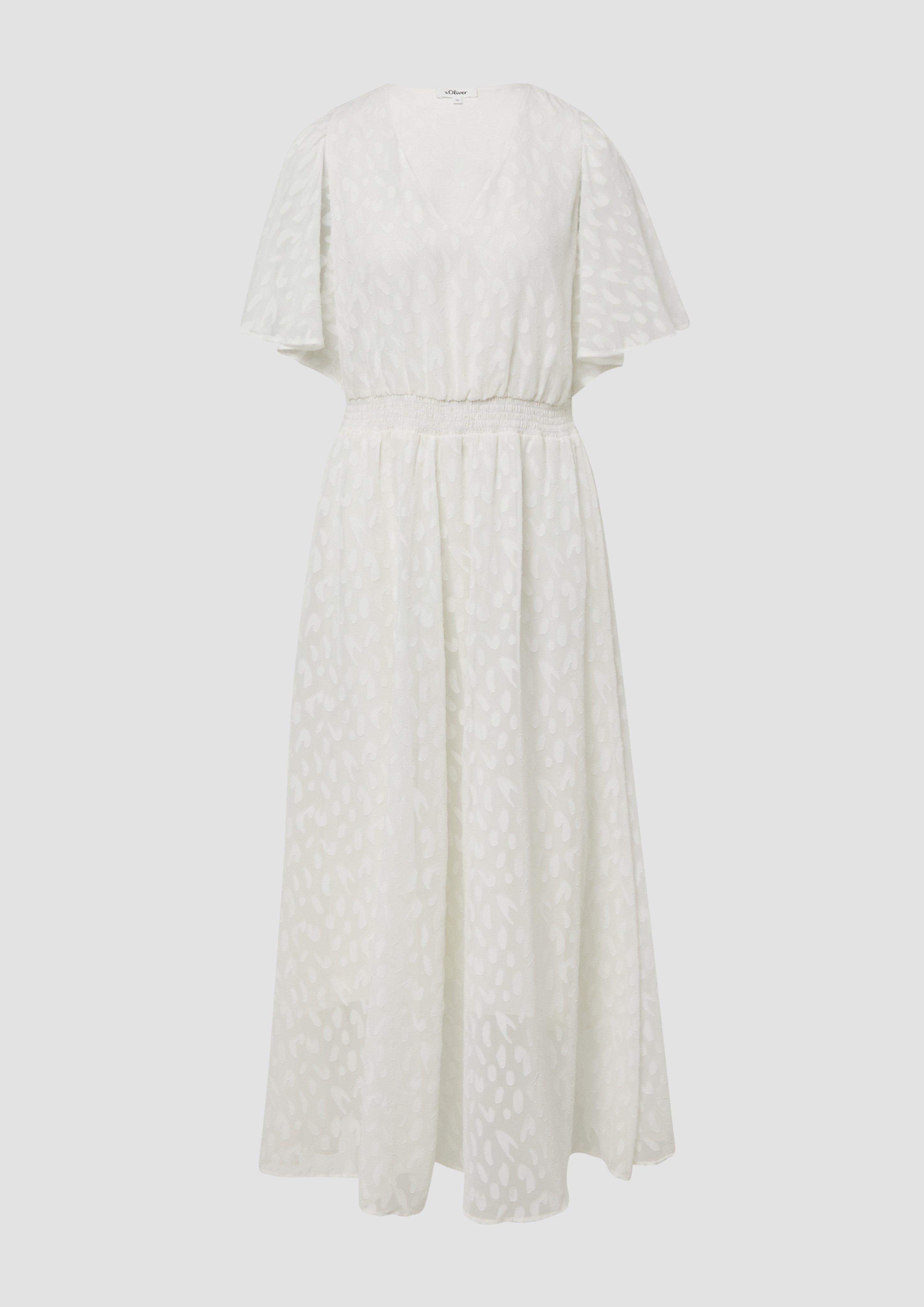 s.Oliver - Festliches Maxikleid aus Struktur-Chiffon mit gesmokter Taille, Damen, creme