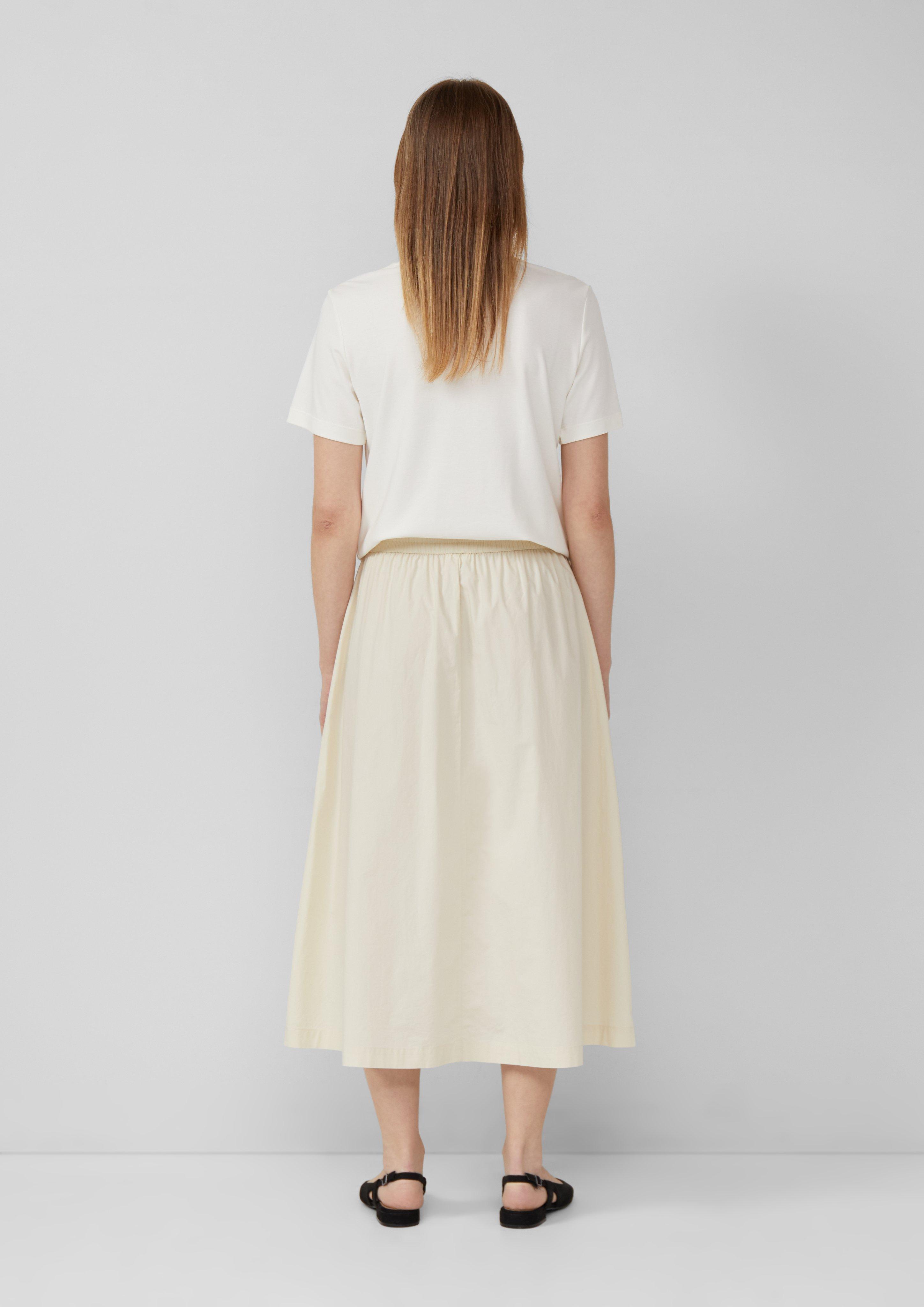 Jupe in 0603, 9999 & 5527