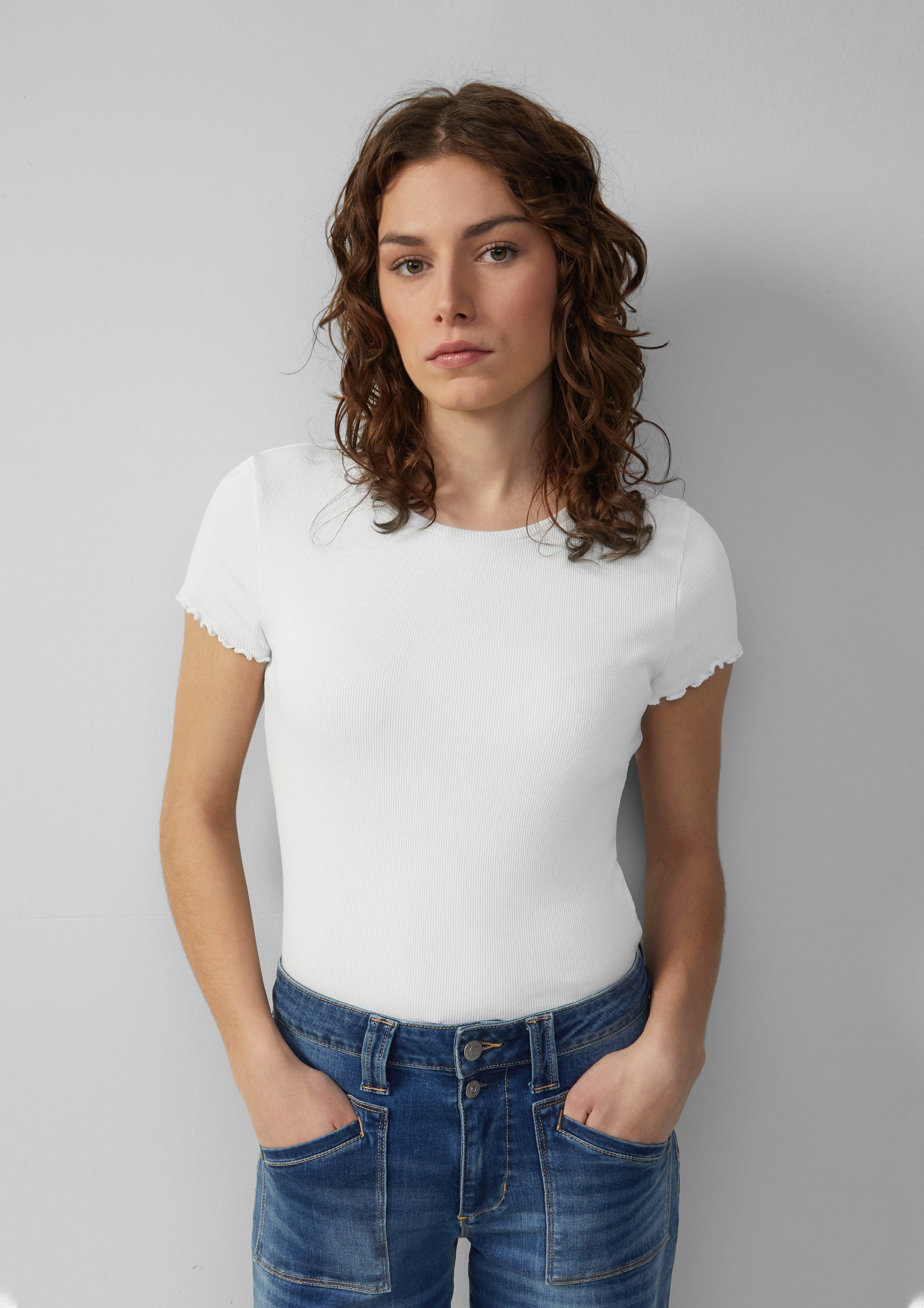 T-Shirt in 0100, 9999, 7217, 3103 & 4121