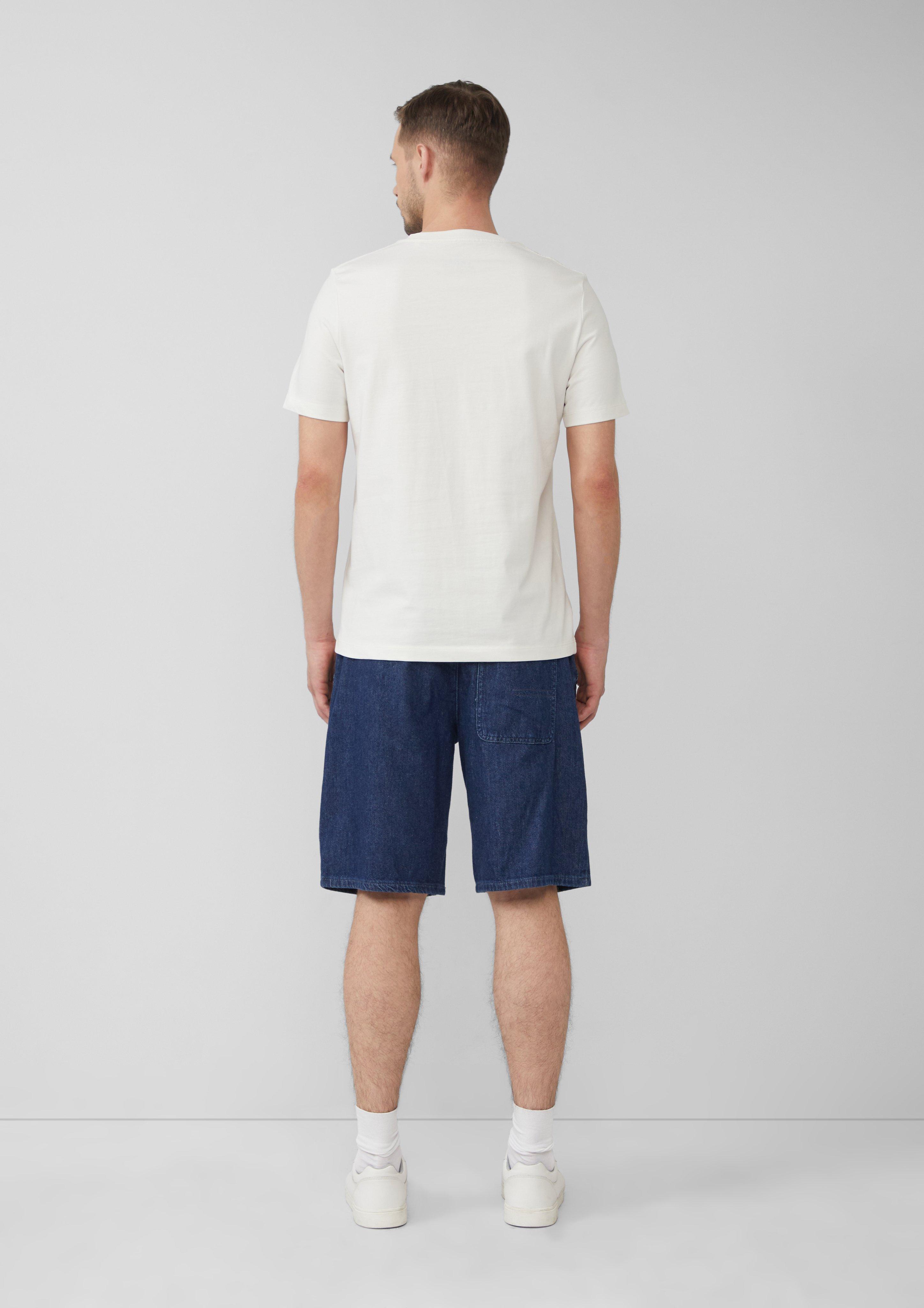 T-Shirt in 01D3, 60D5, 99D4, 01D2, 99D1 & 94D6