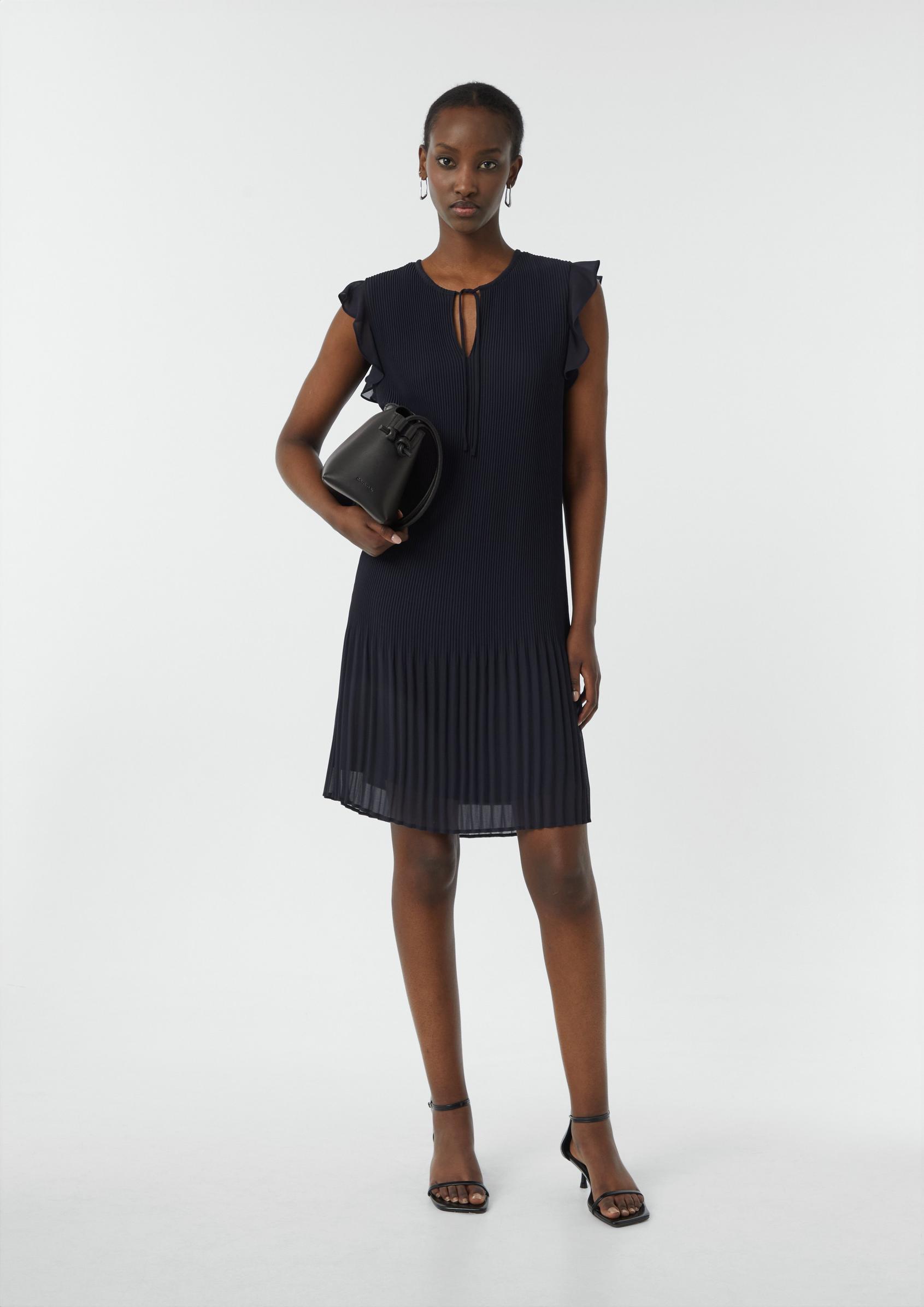 short dress with pleats PLEATED POCKET - Oyster-white Fit Fit Type Liv Pleated Long Sleeve Mini