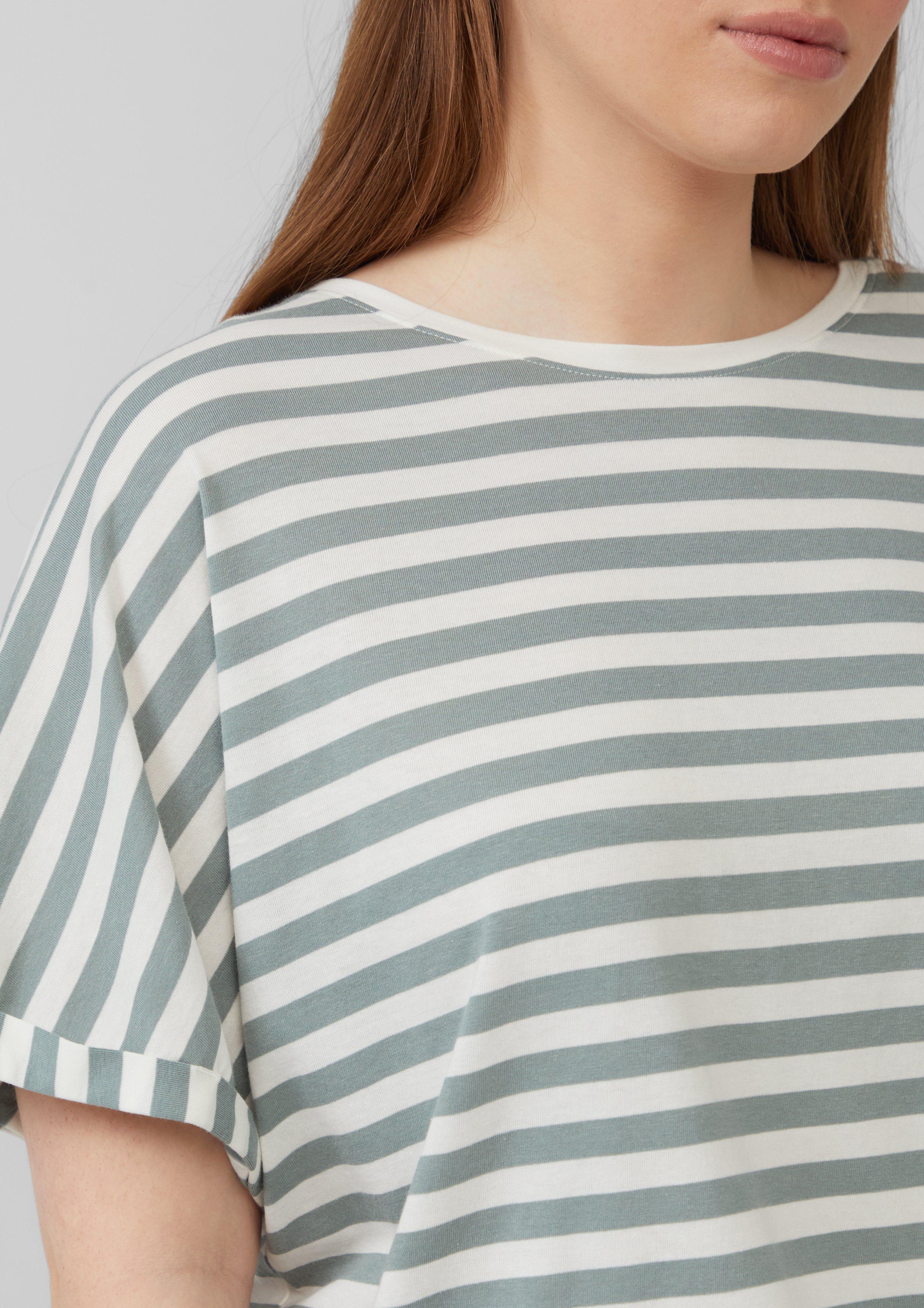 T-shirt in 72G2, 99A9, 02A5 & 99G2