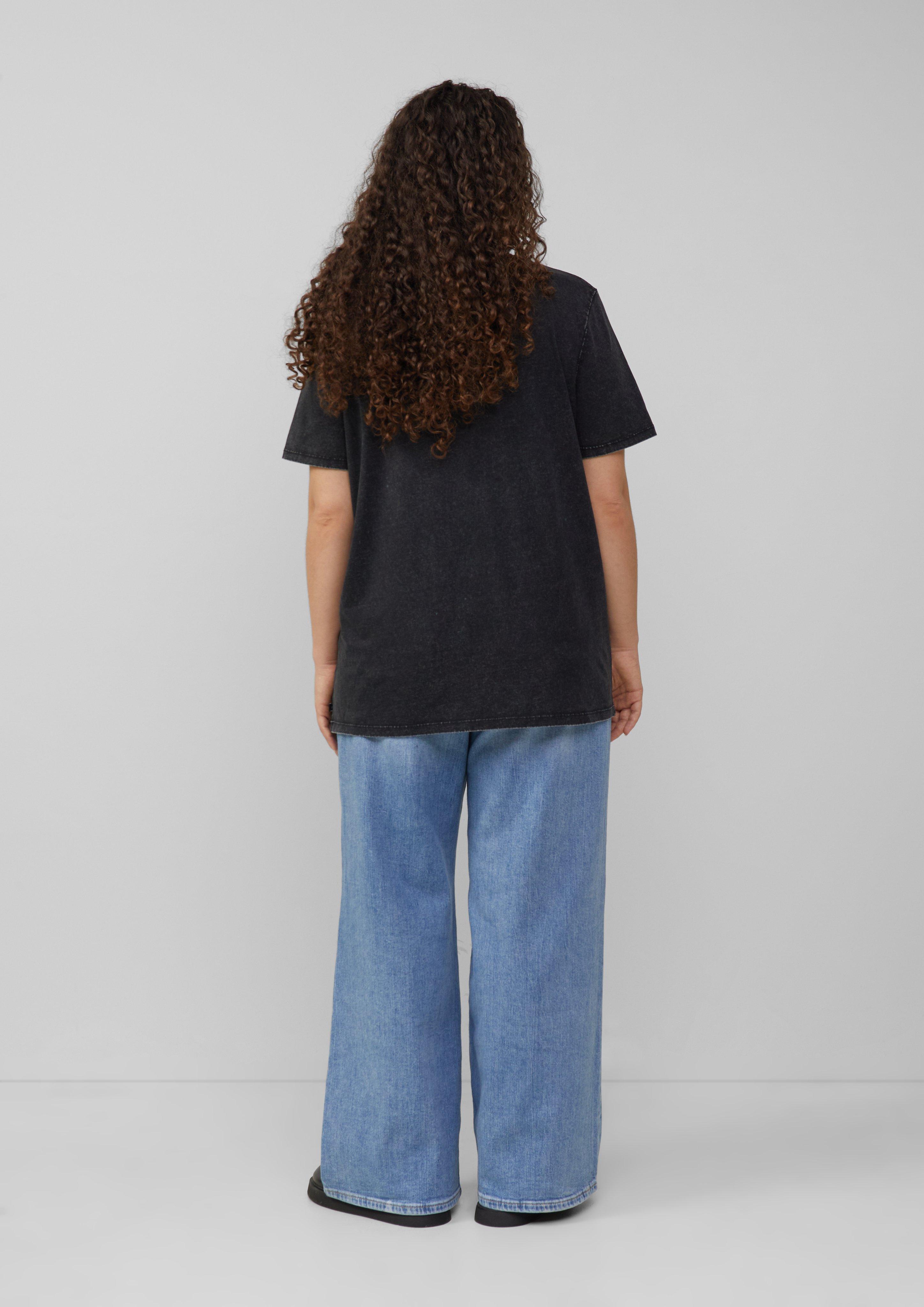 T-shirt in 99D1 & 99D0