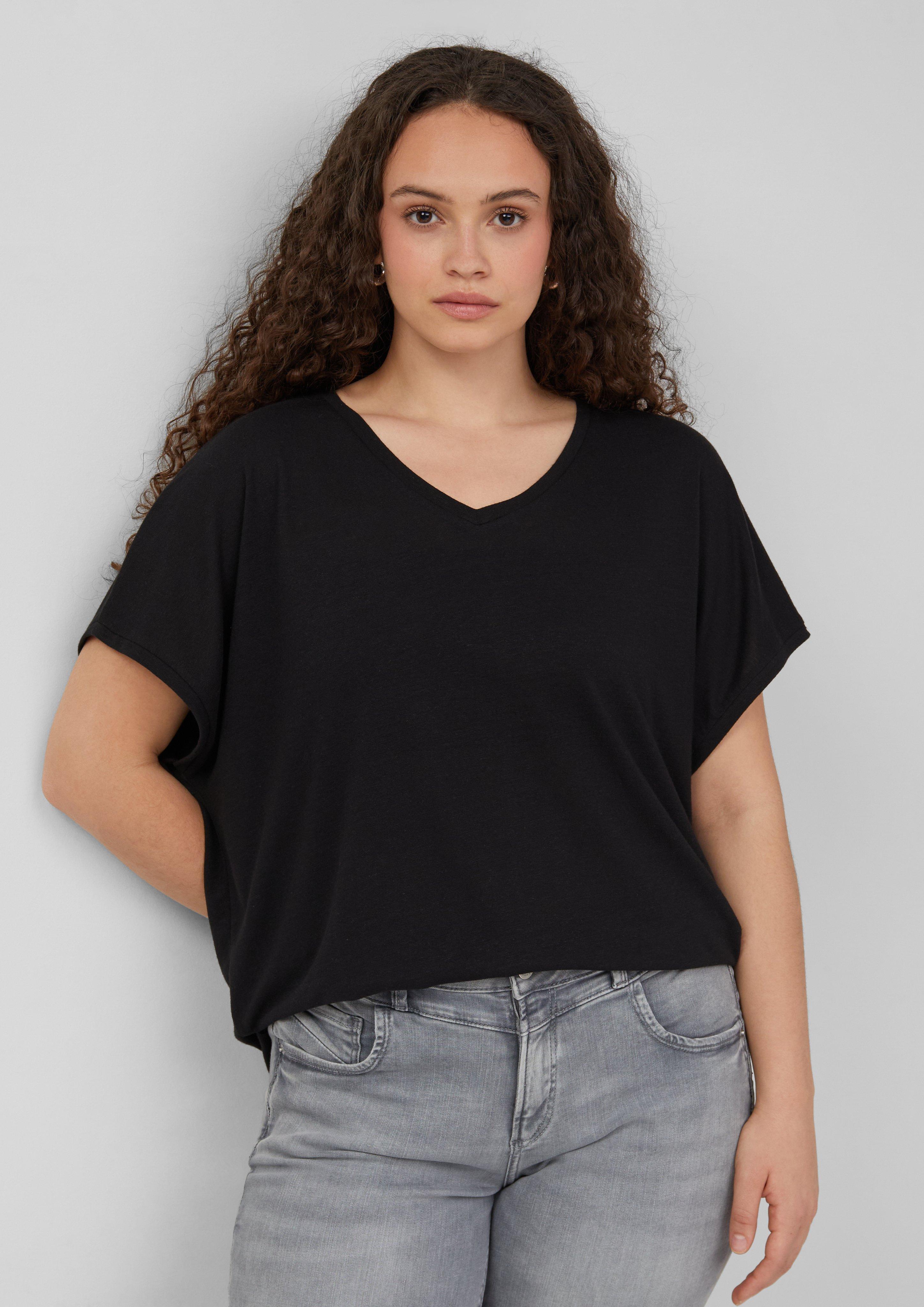 T-shirt in 9999, 0200, 3103 & 5072