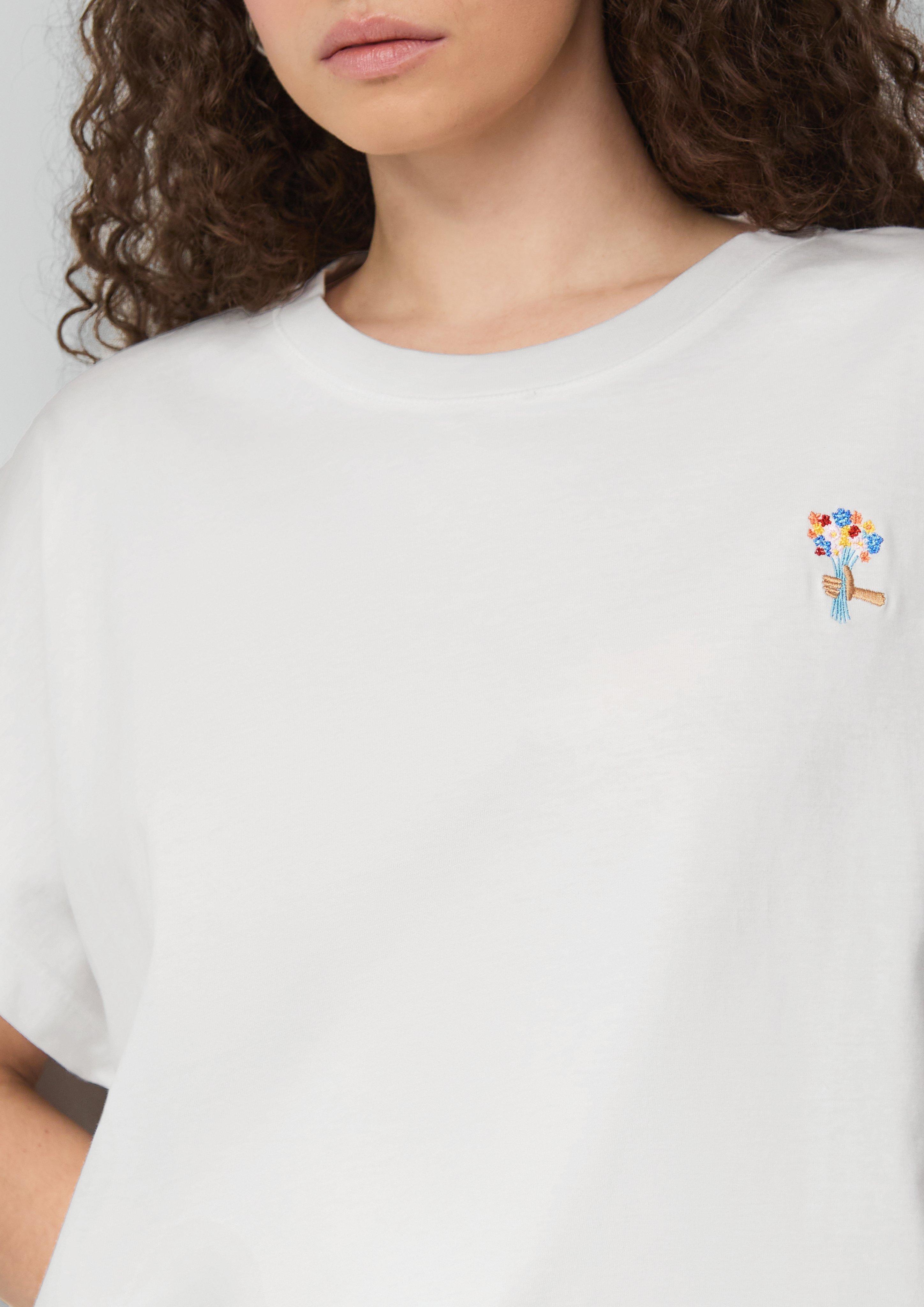 T-shirt in 0100, 9999 & 5072