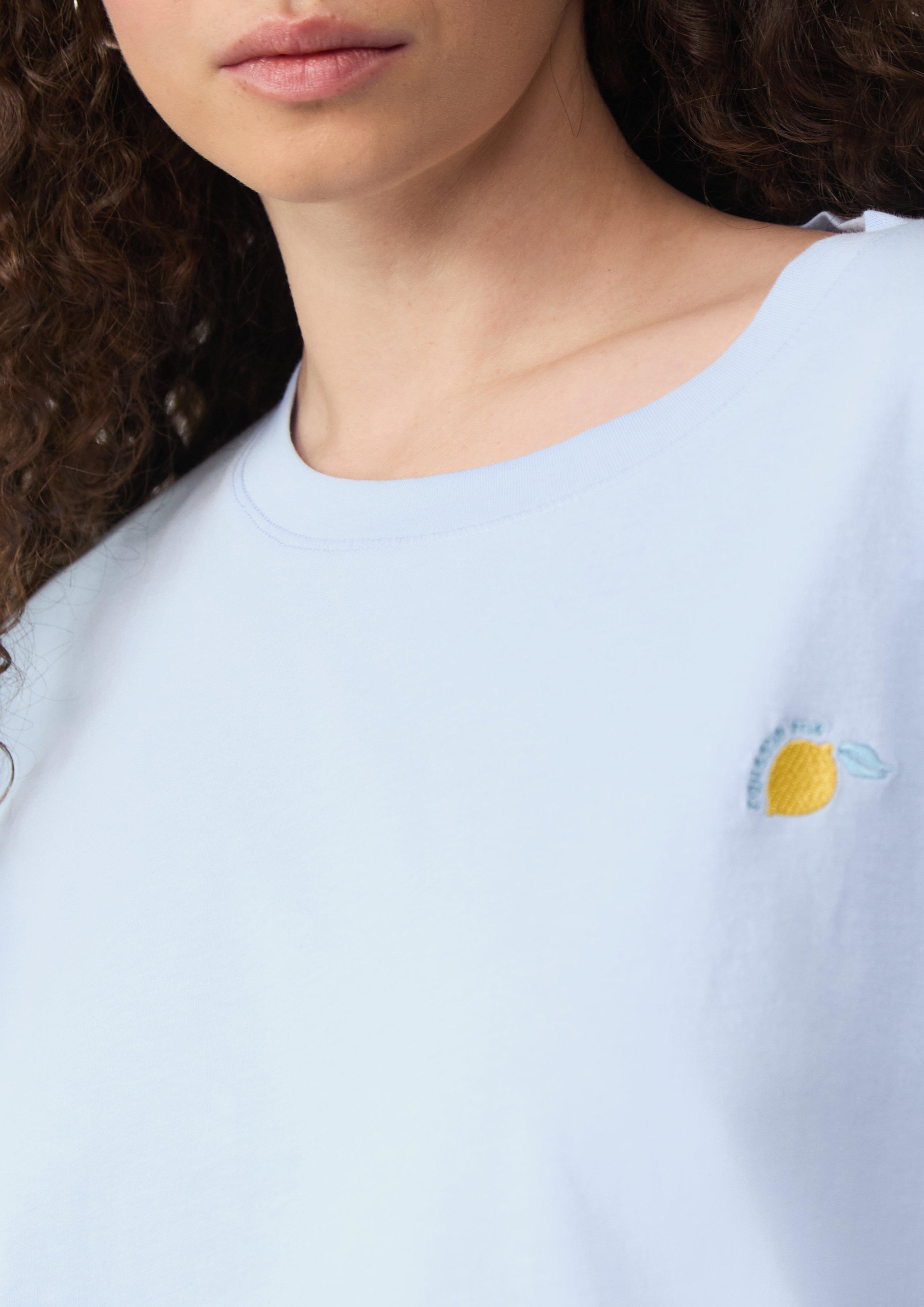 T-shirt in 5072, 9999 & 0100