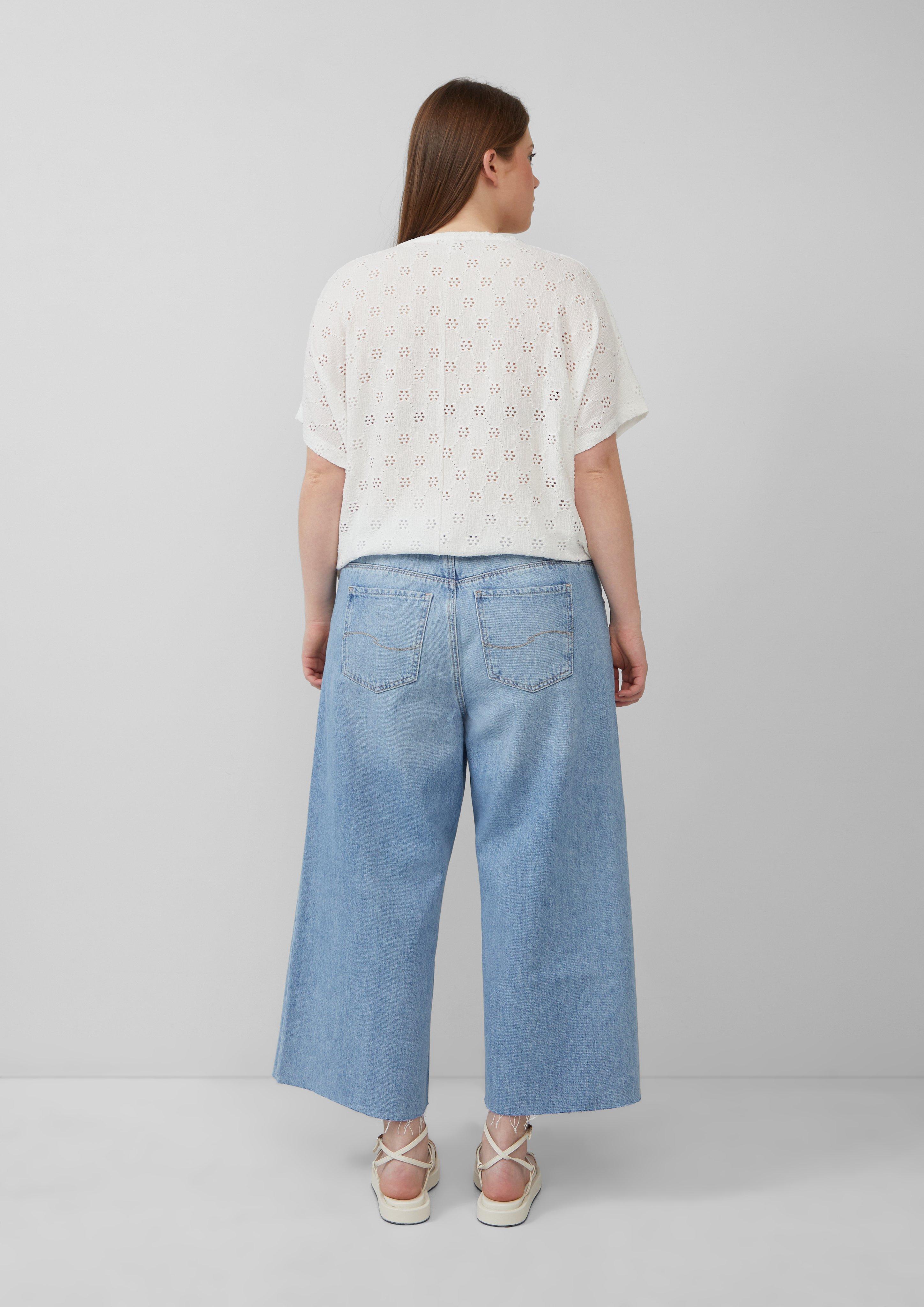 T-shirt in 0100 & 9999