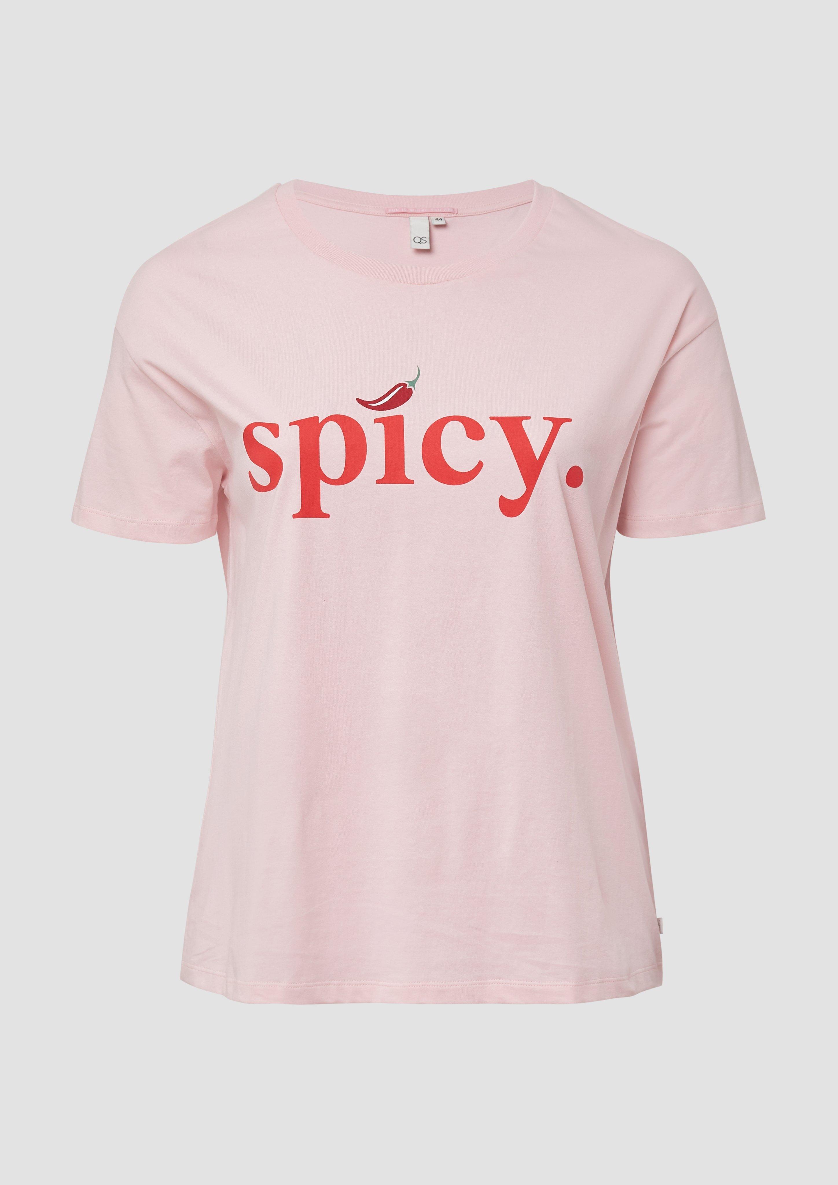 Thumbnail - QS - Baumwollshirt mit überschnittener Schulter und Frontprint, Damen, Rosa