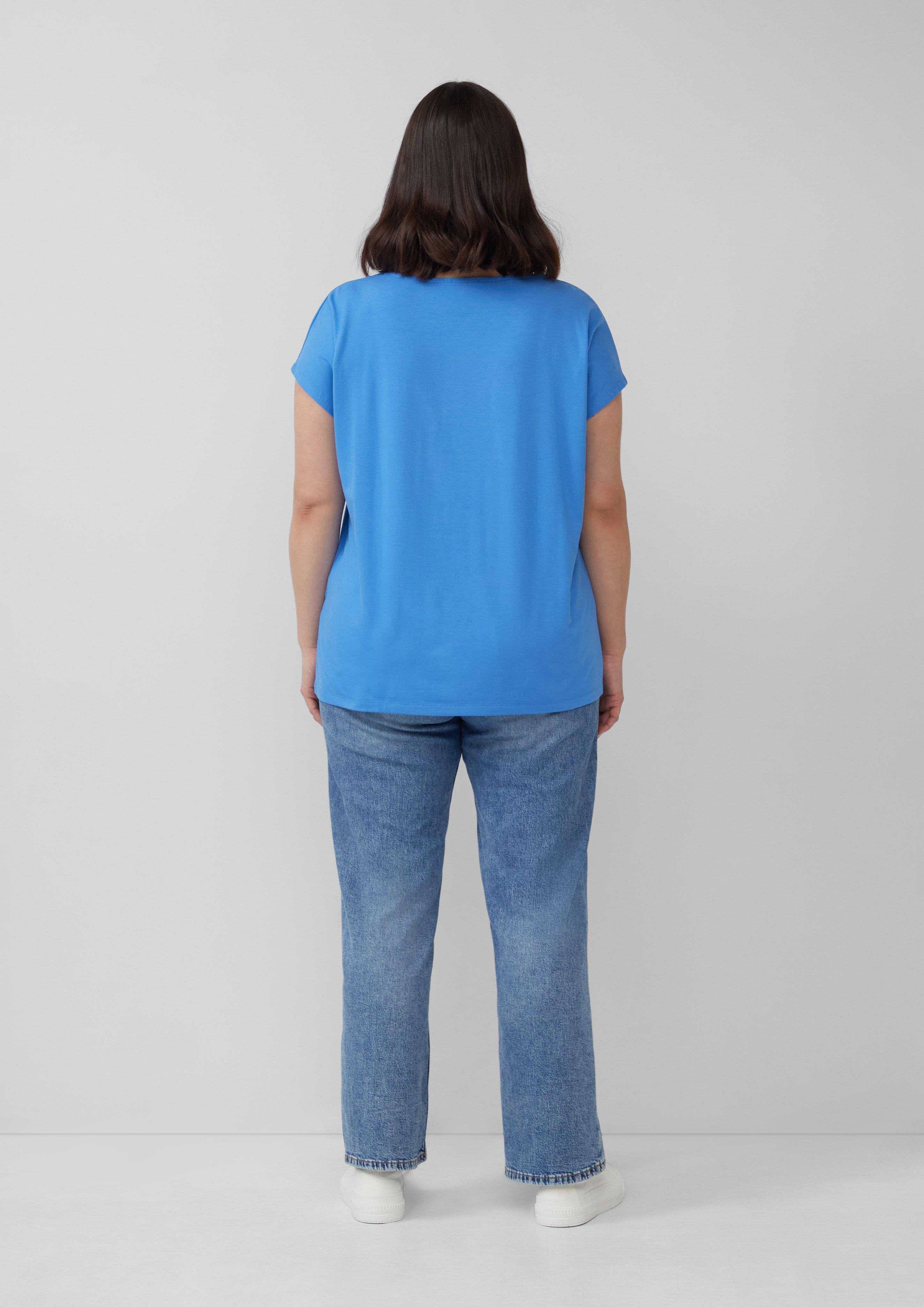 T-shirt in 5513, 3090, 7369 & 9999