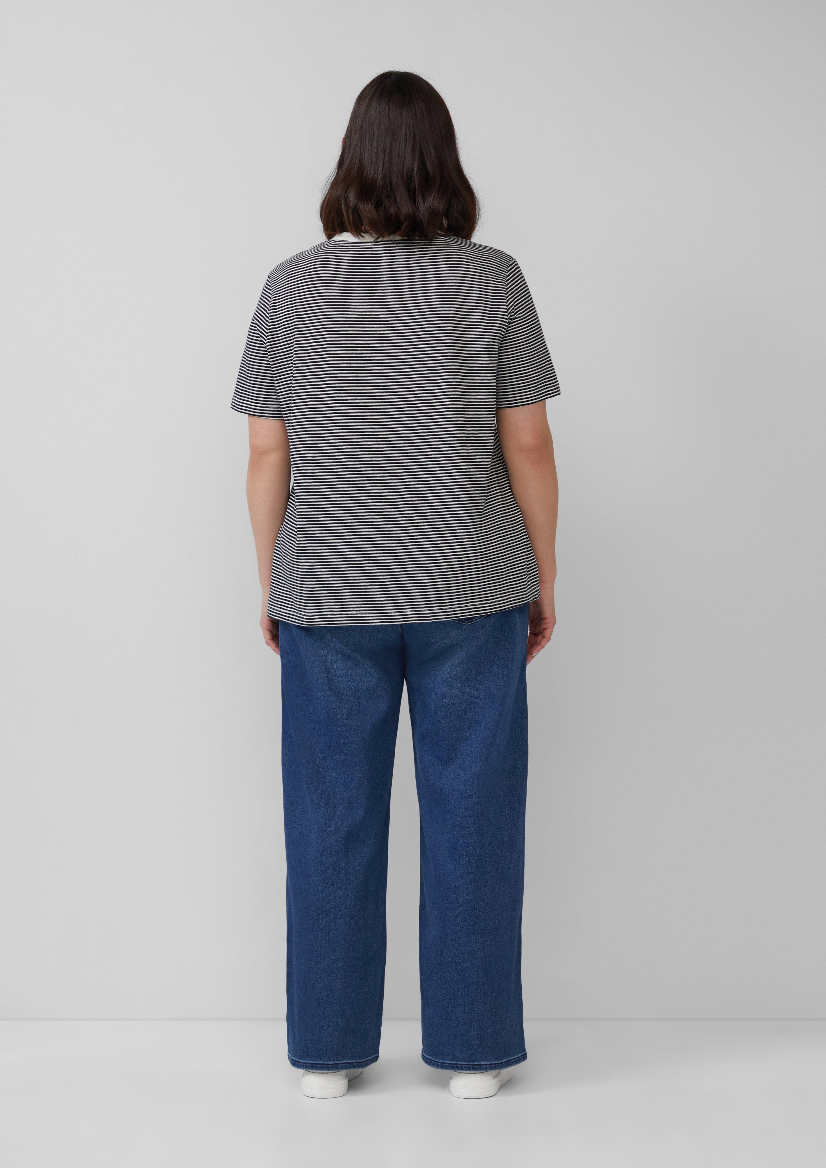 T-Shirt in 99G4 & 55G4