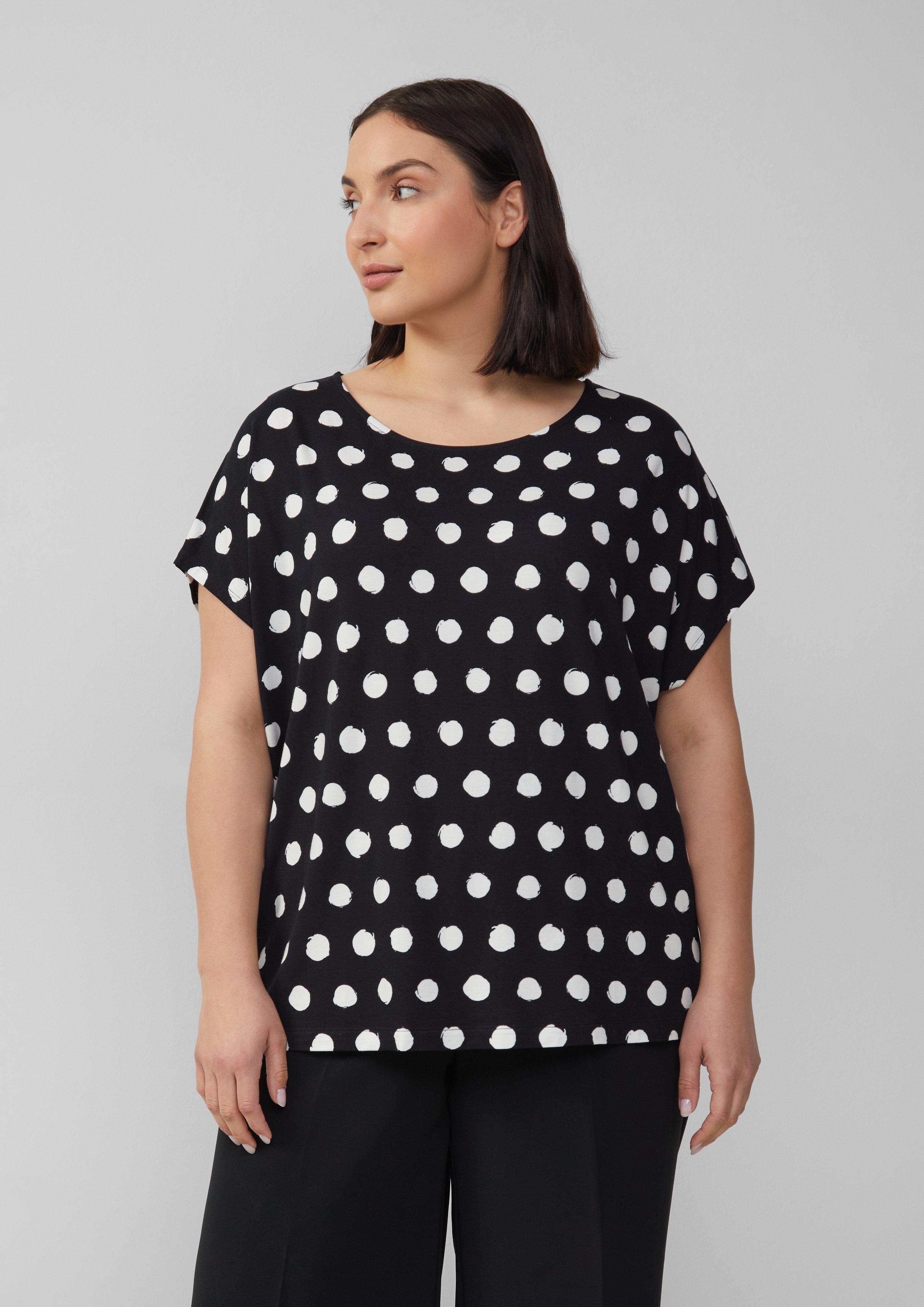 T-Shirt in 99A2 & 30A1