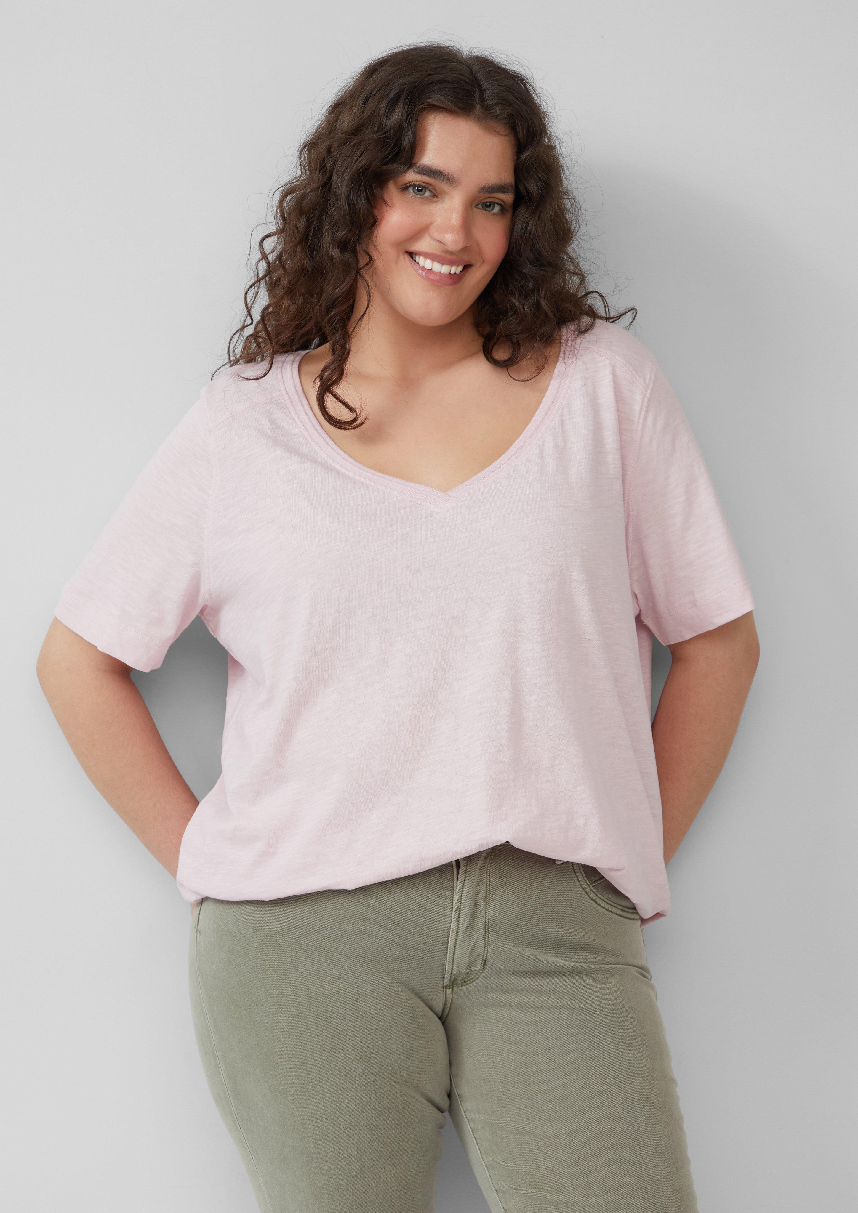 T-Shirt in 4101, 9999, 3090 & 5083