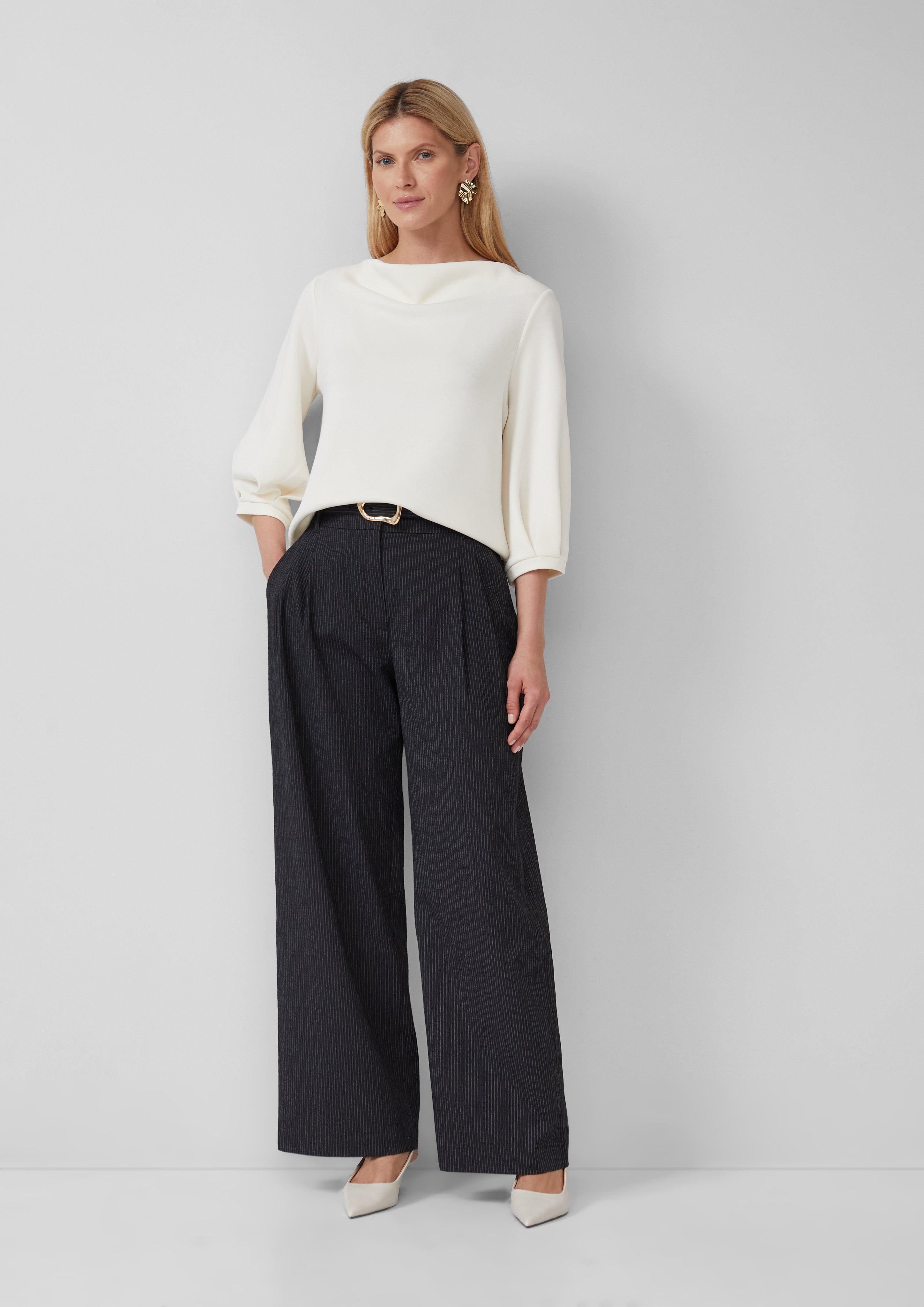 Sweatshirt in 0200 & 9999