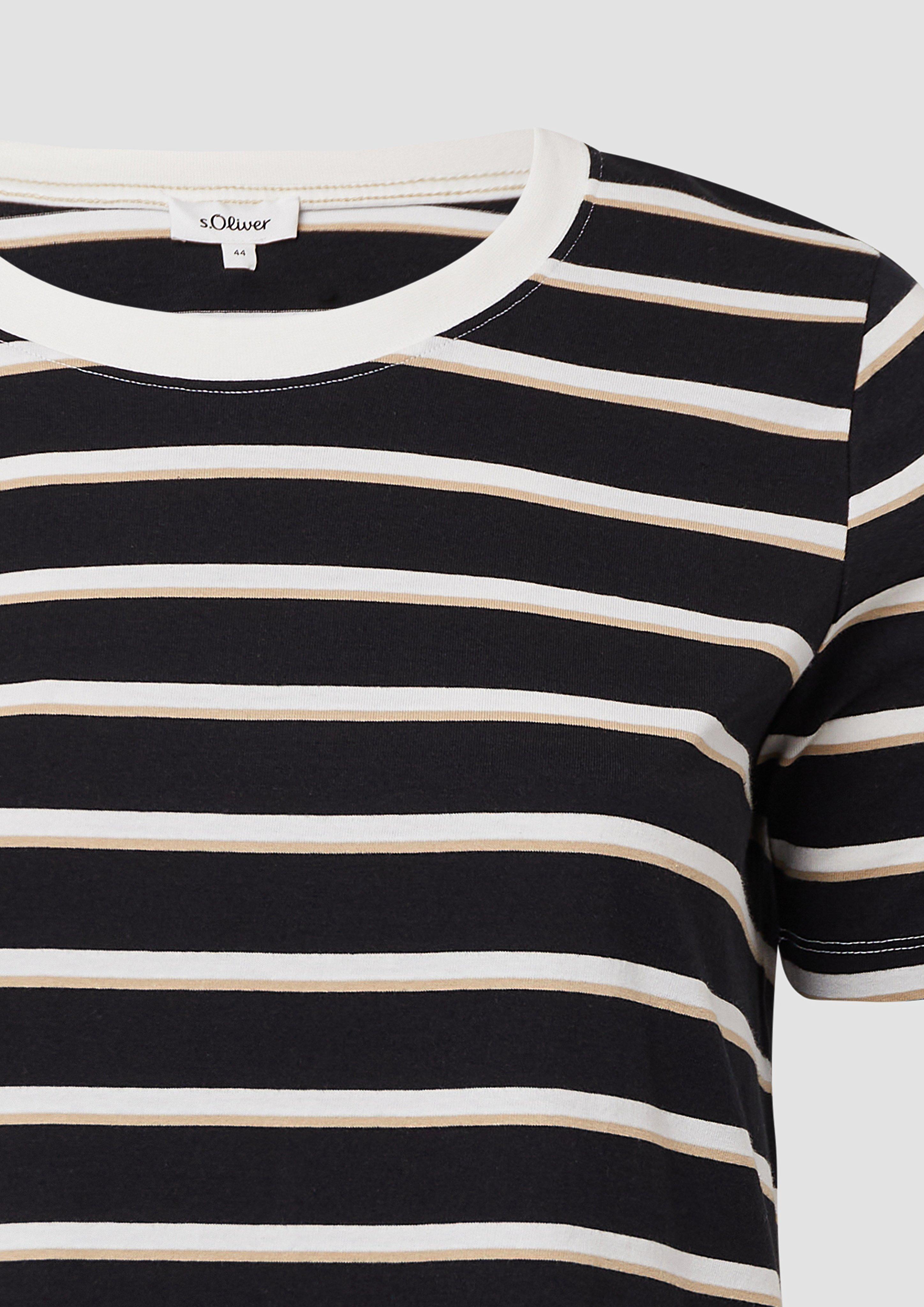 T-shirt in 99G2 & 02G2