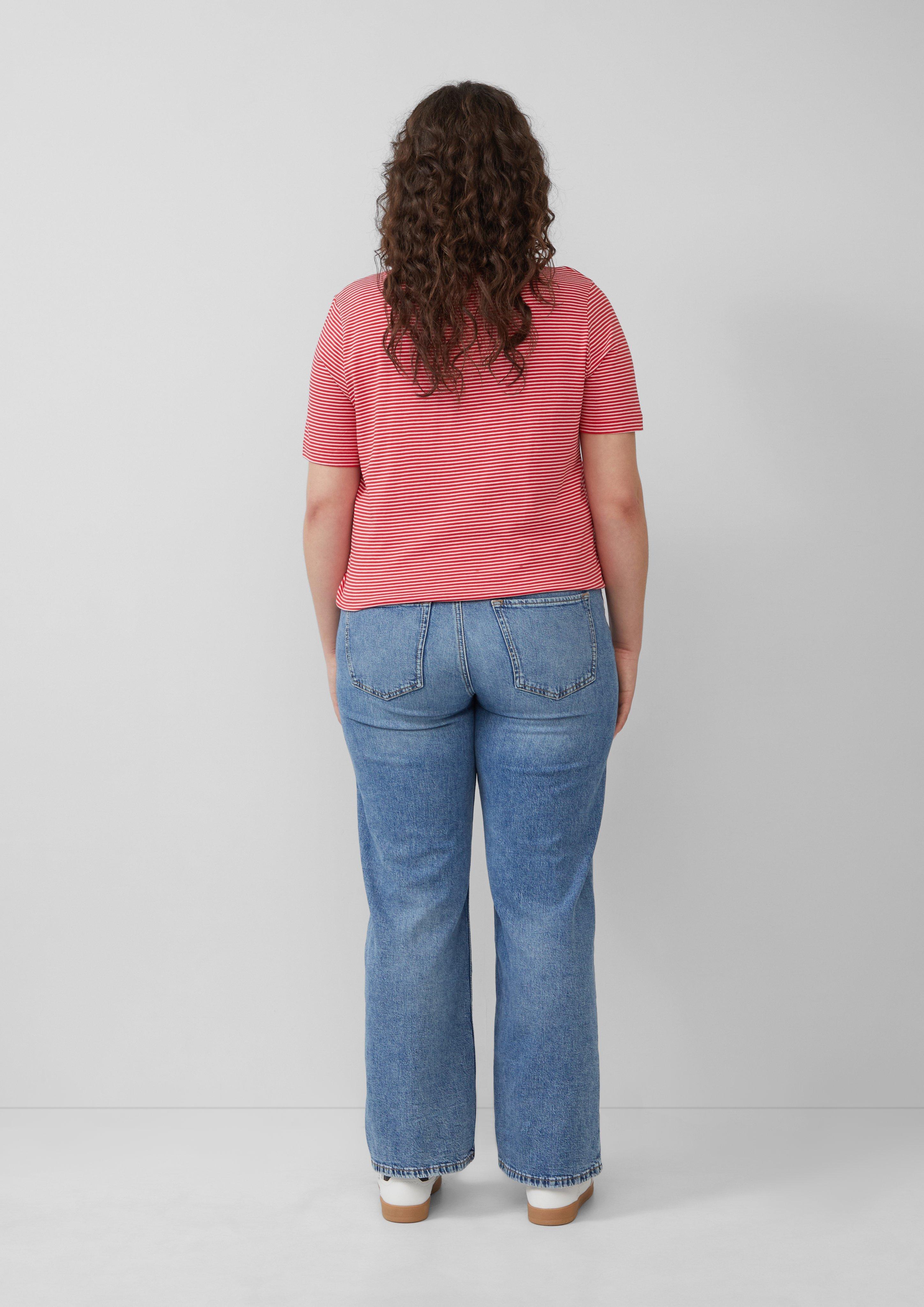 T-Shirt in 30H4, 99G4 & 50G4