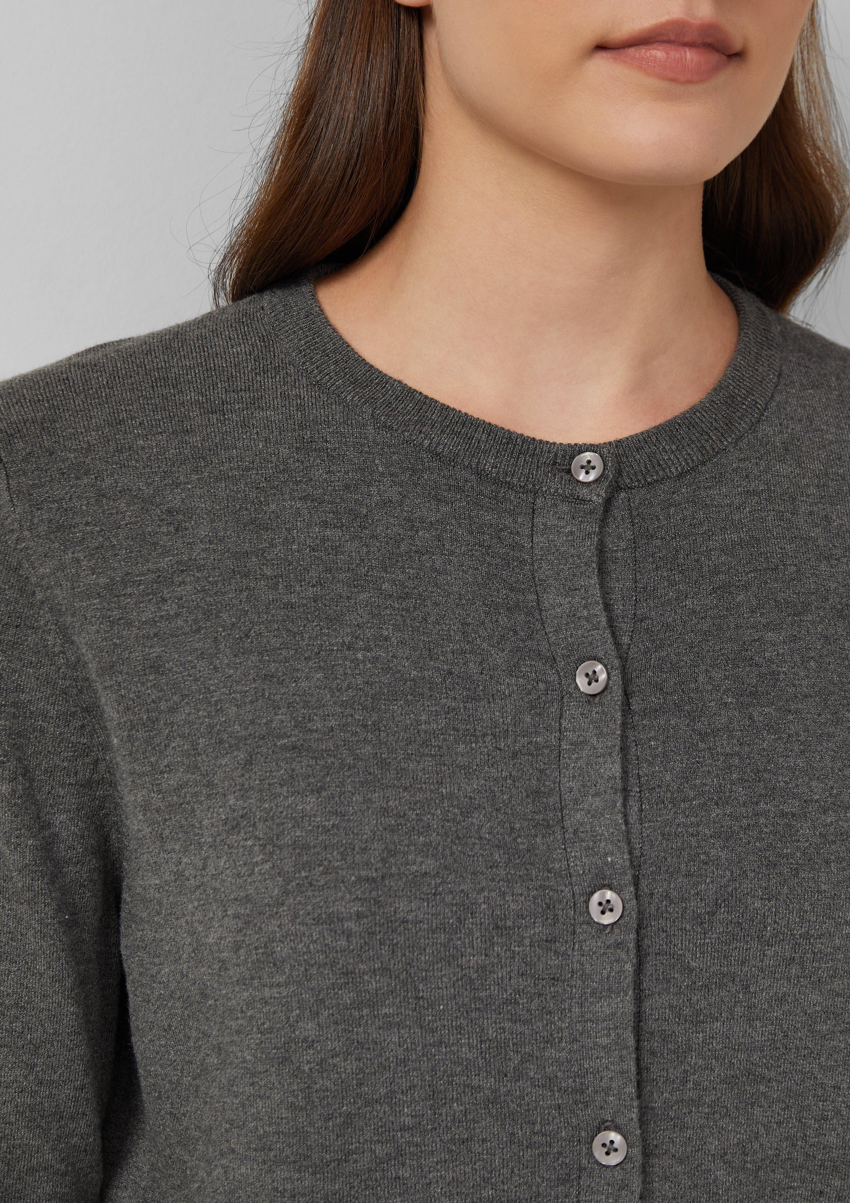 Cardigan in 97W3, 5959, 3902 & 9999