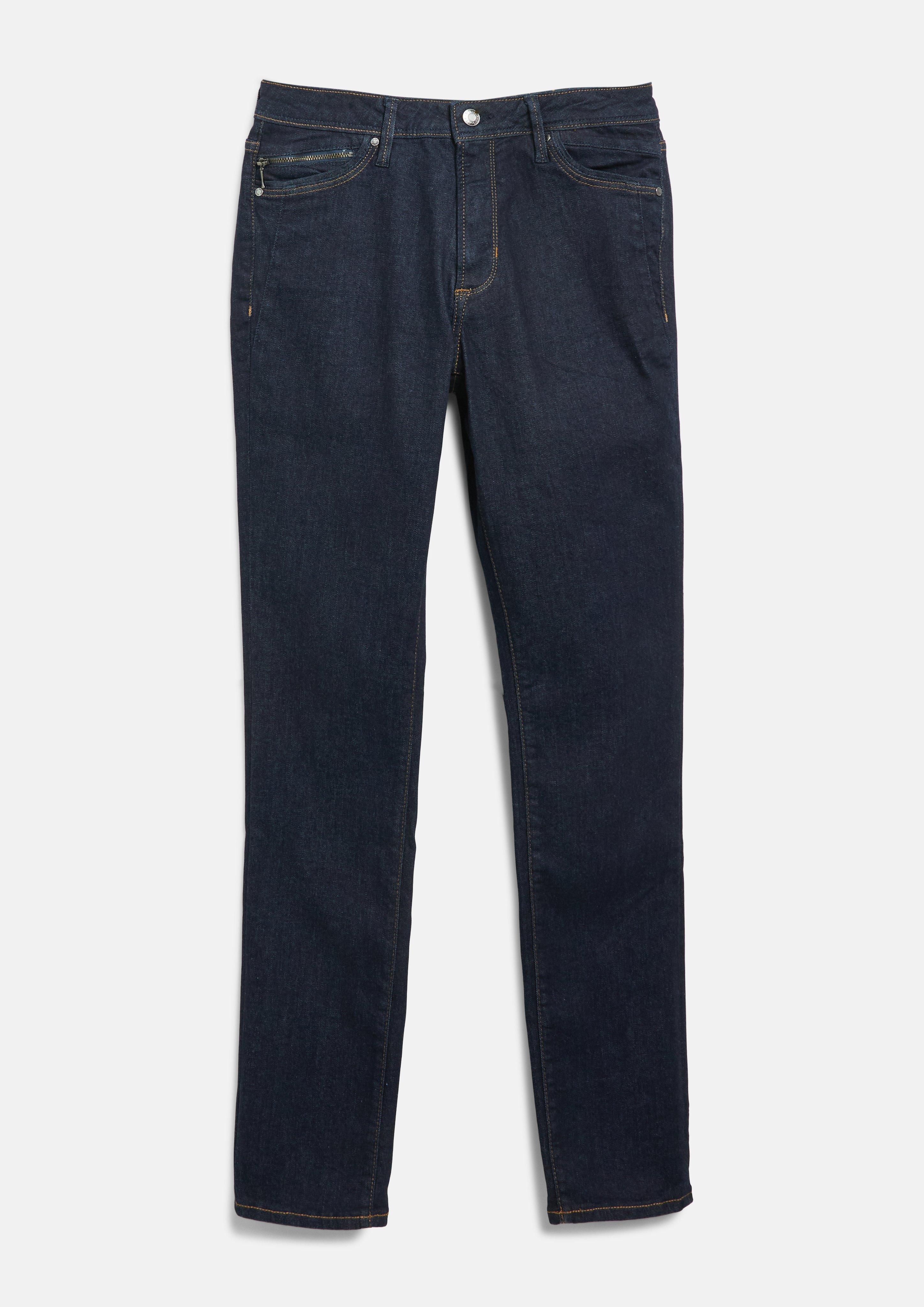 Jean Betsy / Taille mi-haute / Coupe slim en bleu marine de s.Oliver
