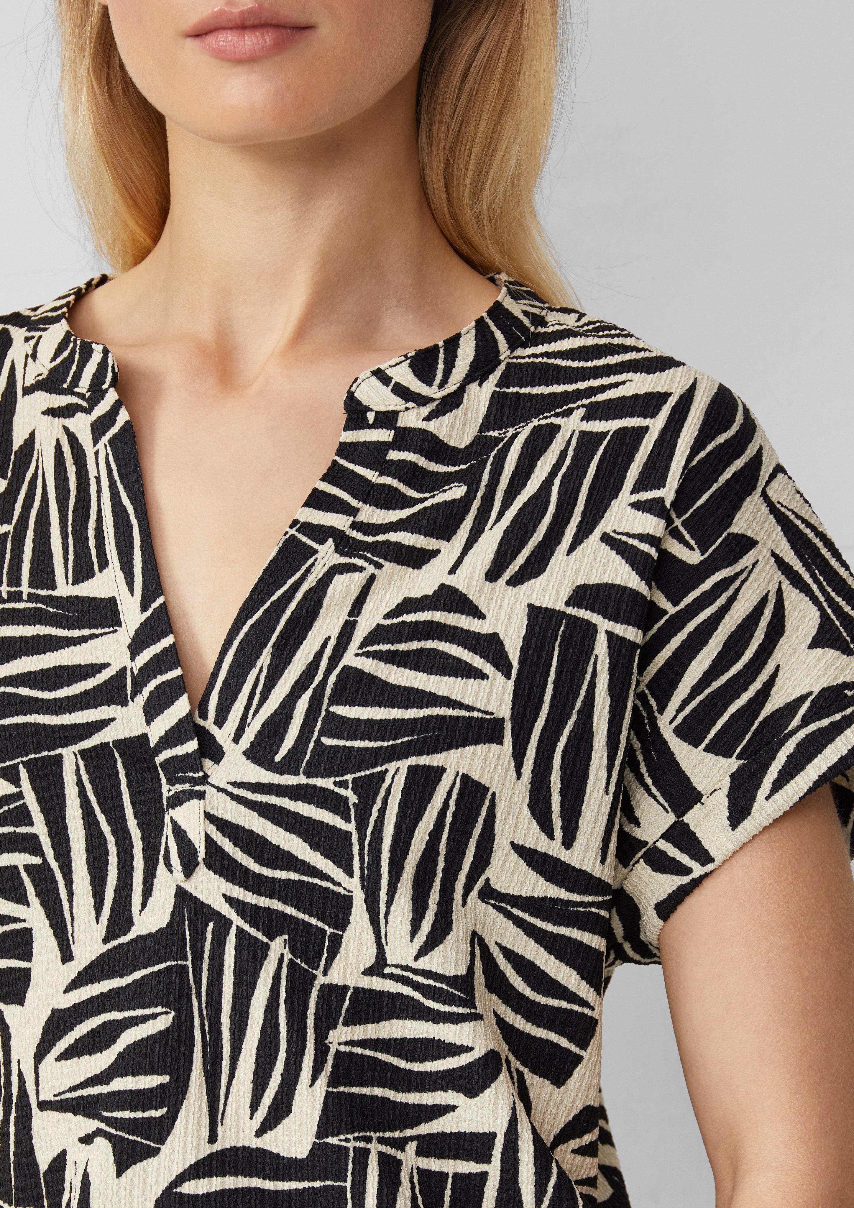 T-shirt in 99A0 & 9999