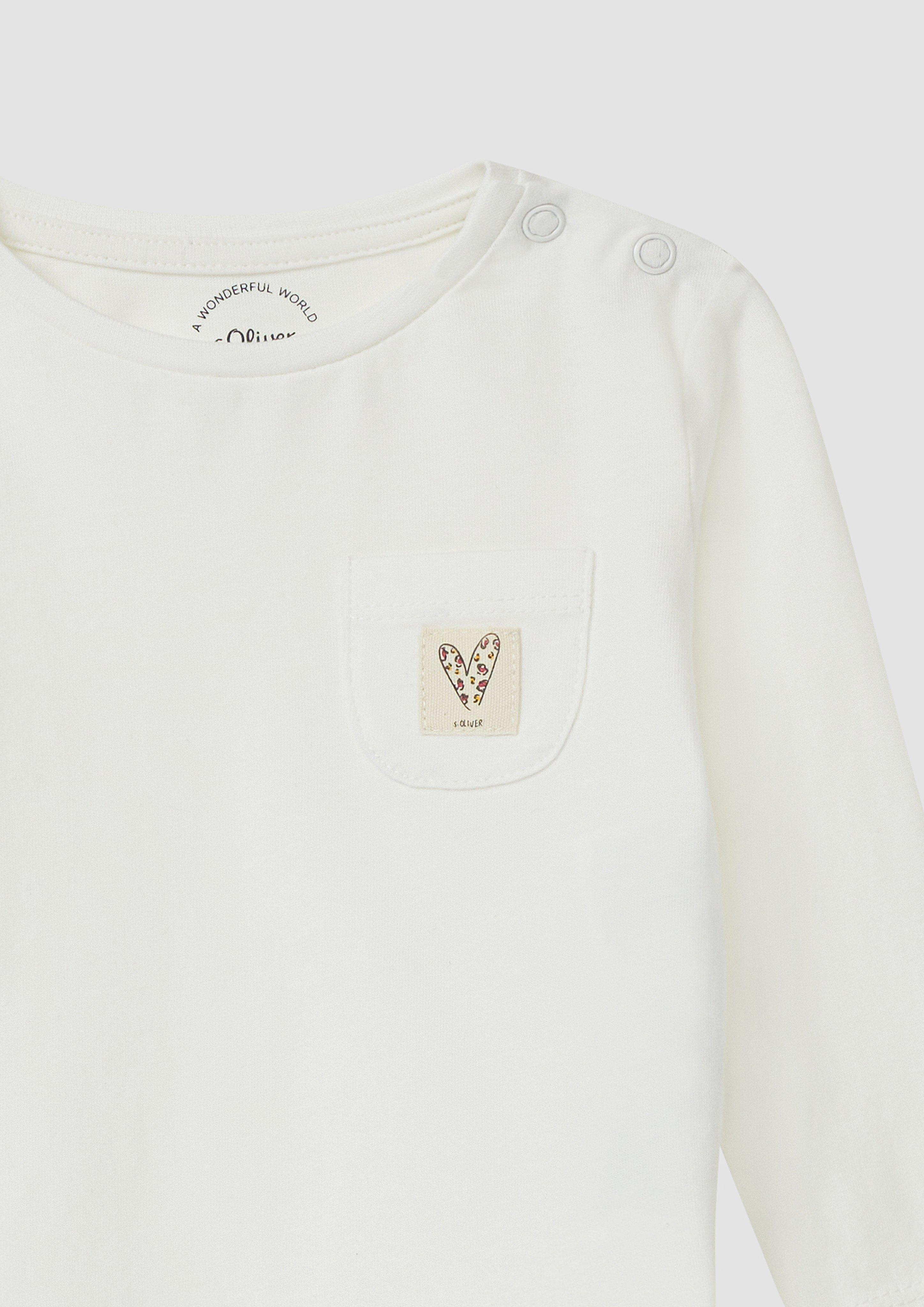 T-shirt in 0210, 4450, 6145 & 9825