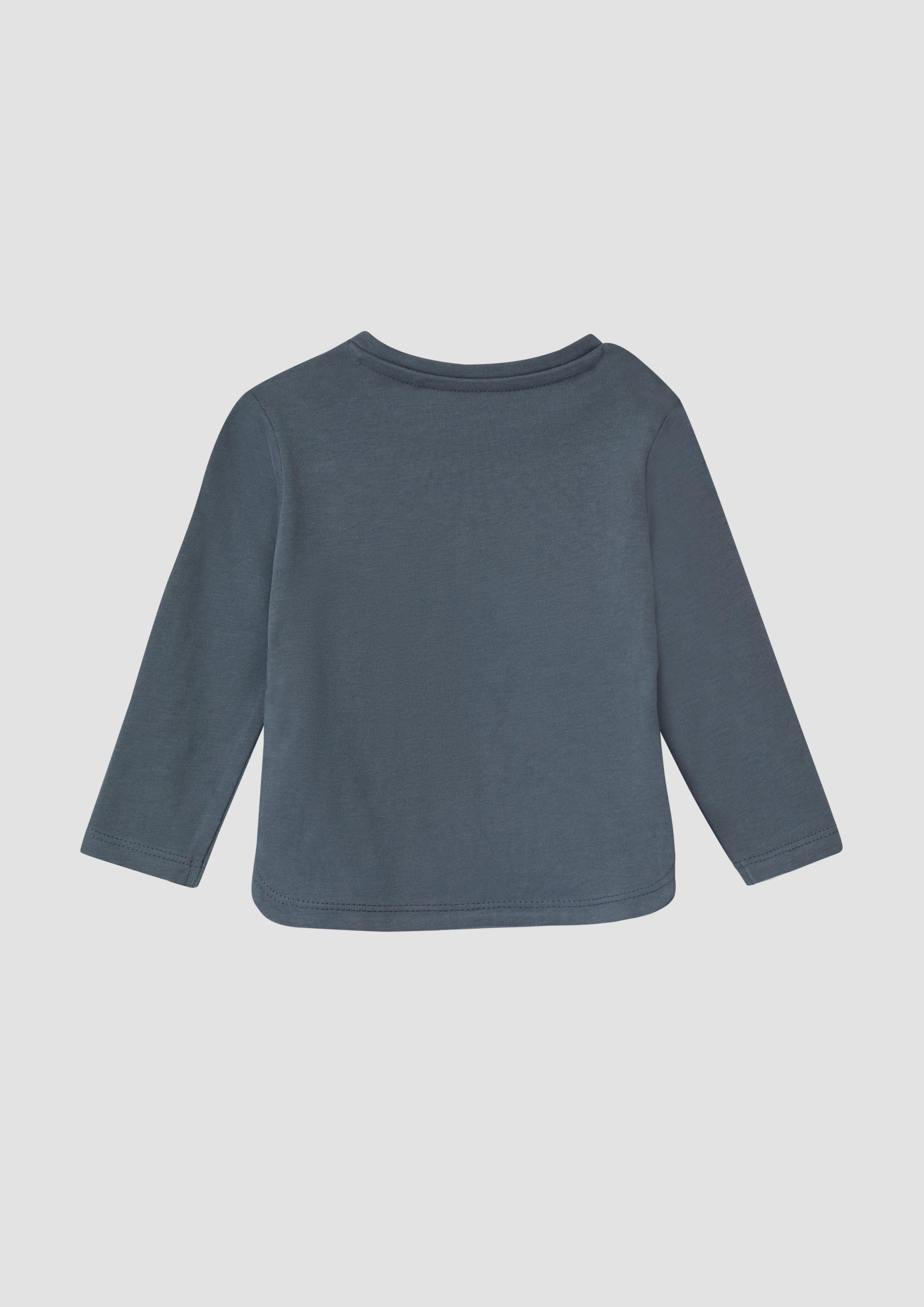 T-Shirt in 9825, 4450, 6145 & 0210