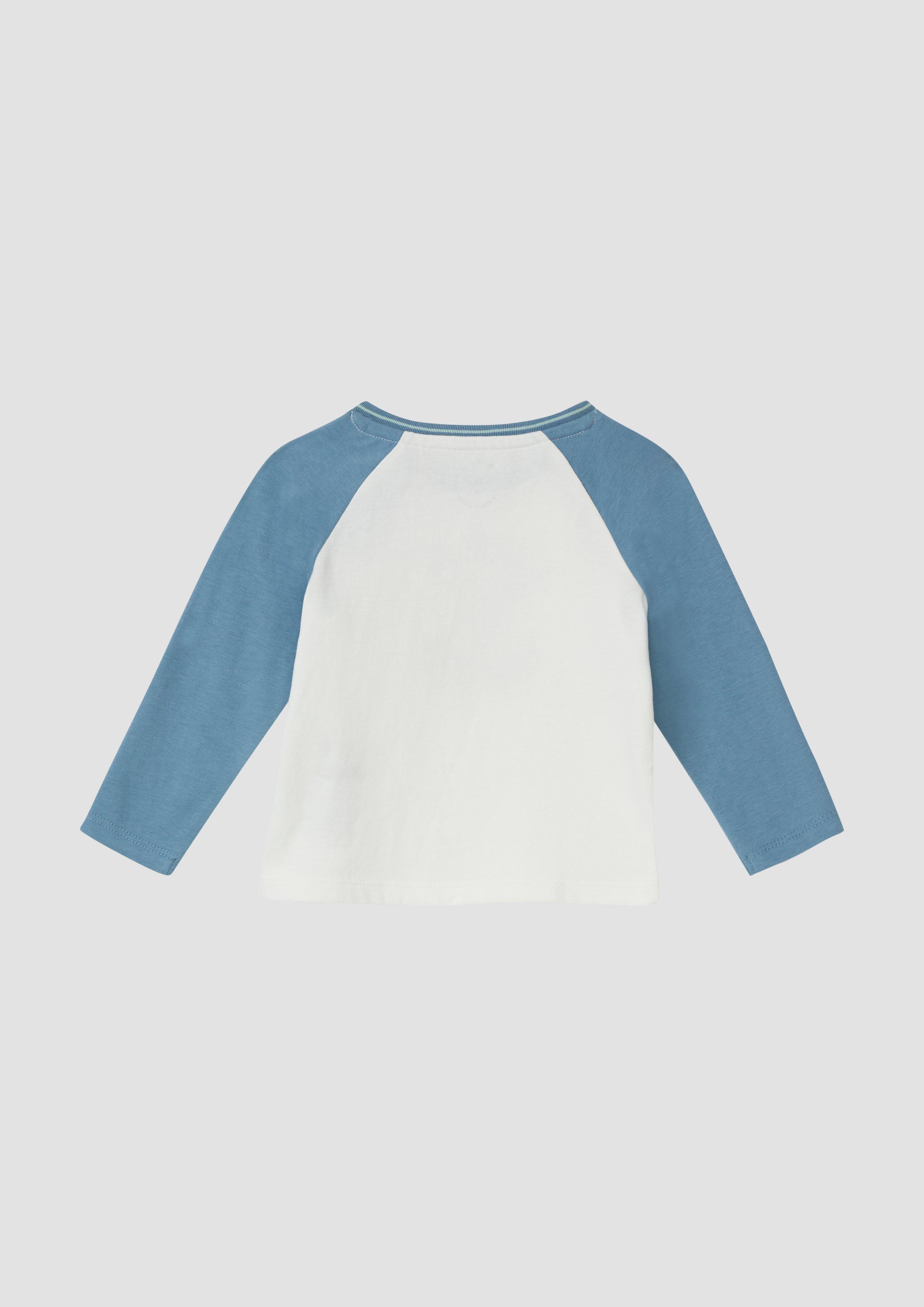 T-Shirt in 0210 & 6145