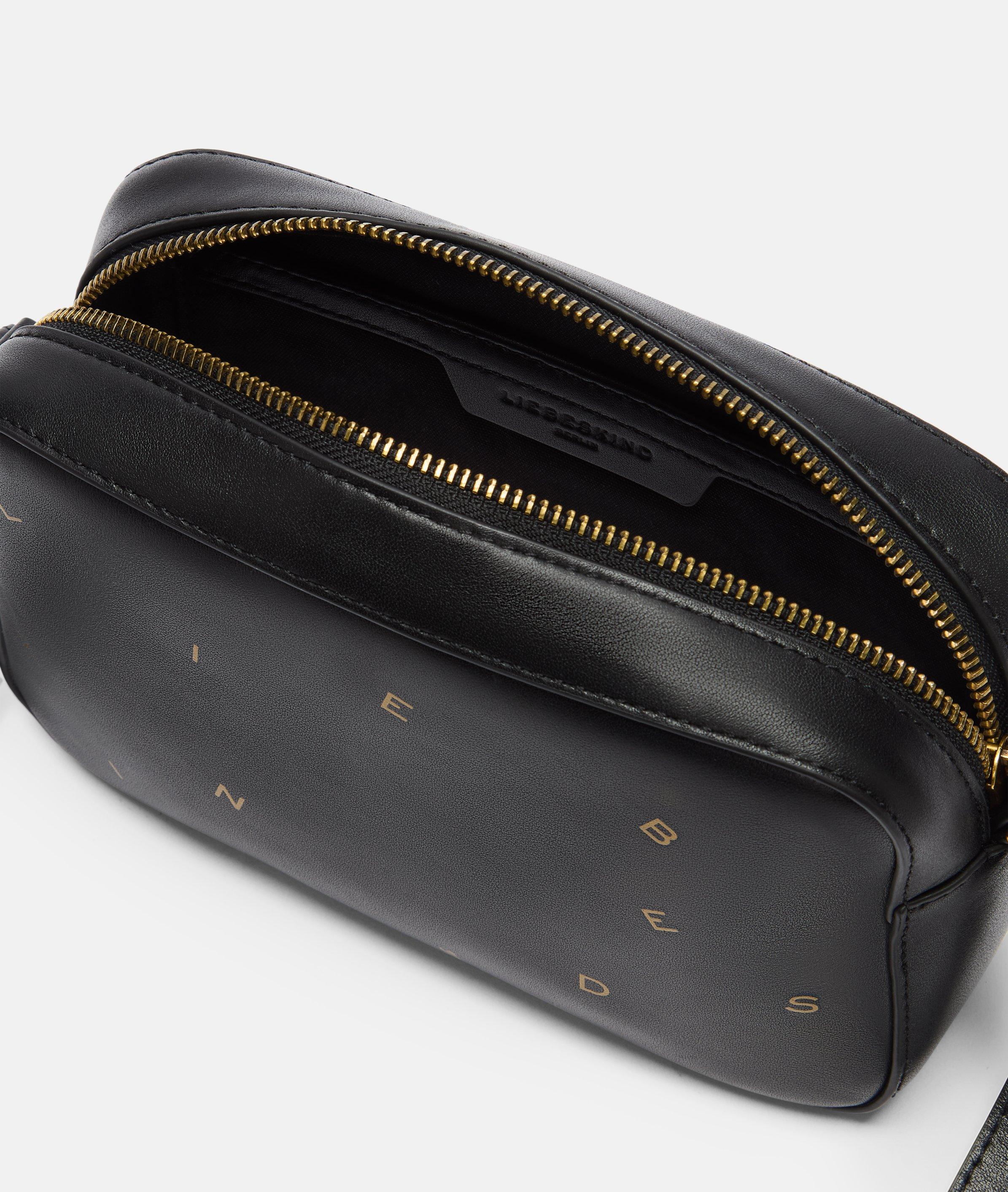 Crossbody in zwart, blauw, rood & petrol